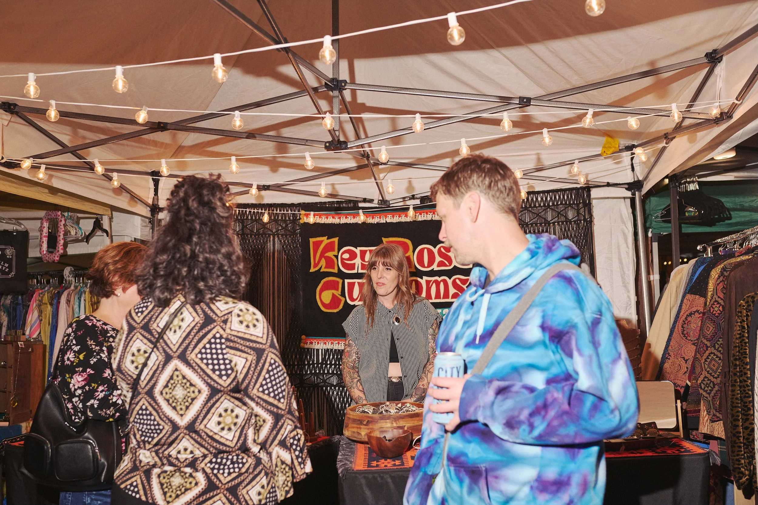 MAYSNIGHTMARKET_925_131.jpg