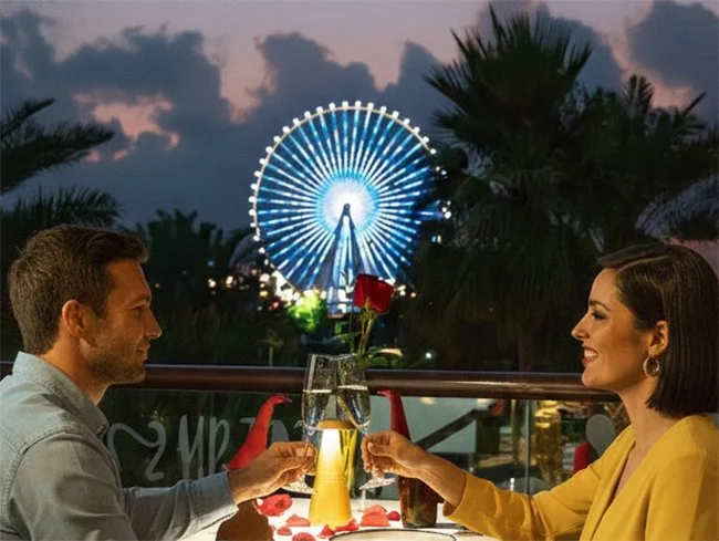 Día De San Valentín at maya dubai