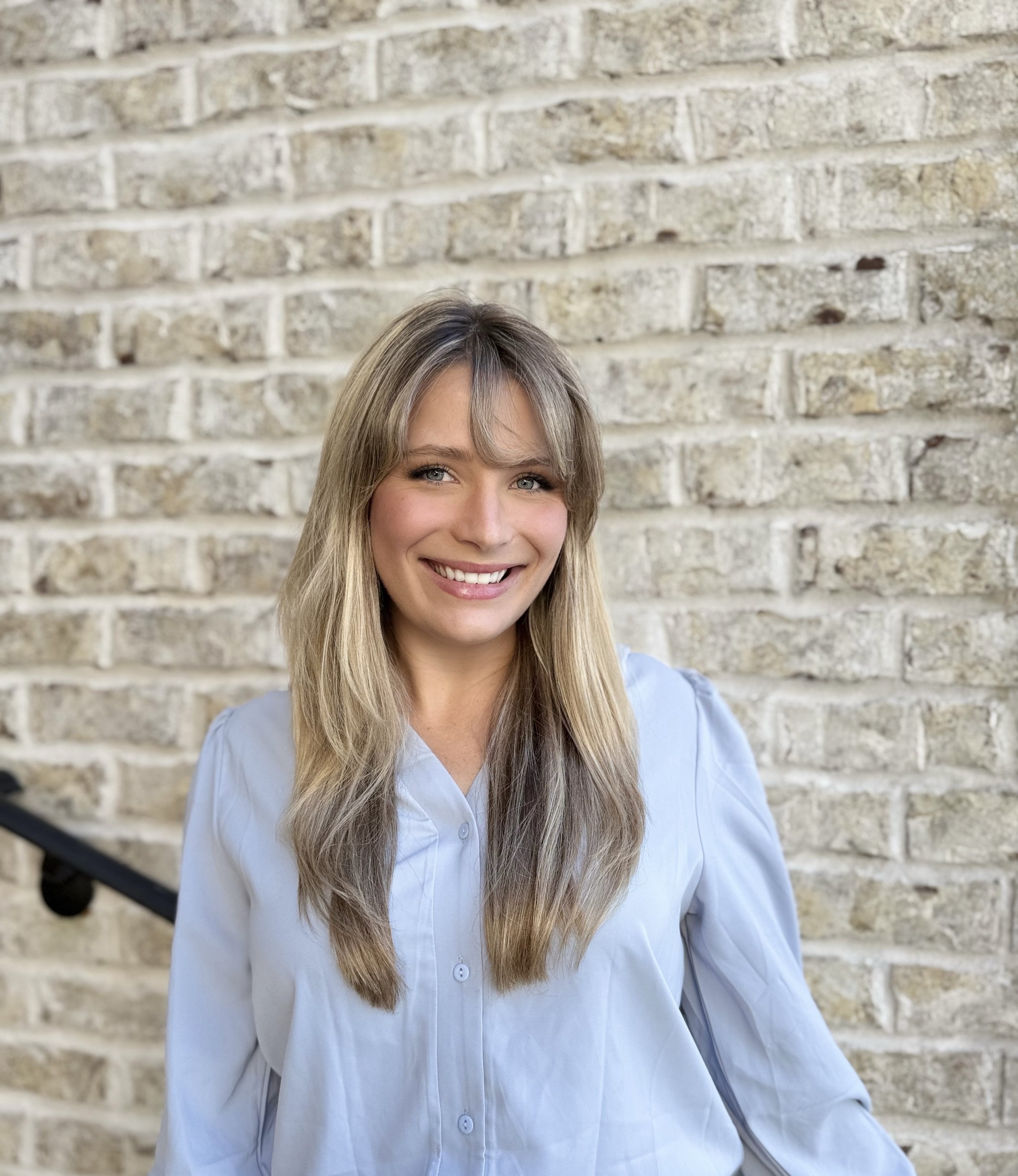 Virtual counseling session with Miami therapist Kaycee Kinnard for anxiety and self-esteem struggles