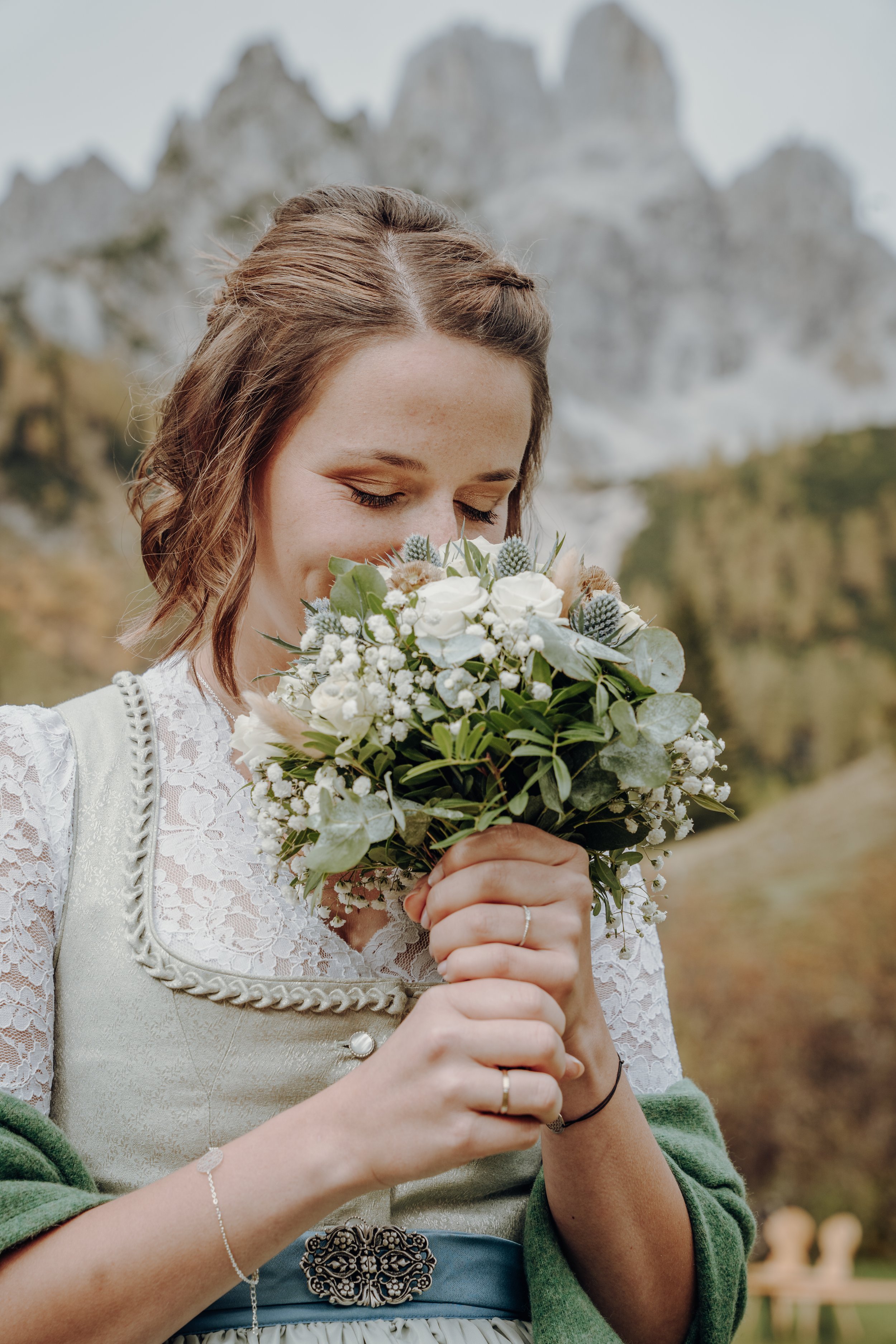 Heiraten in den Bergen in Filzmoos, Österreich, auf der Löckenwaldhütte (Die Alm Filzmoos - Weddings & Events).