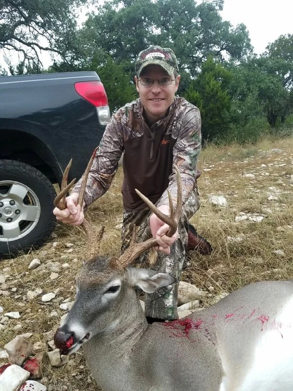 Classic8_Whitetail_Buck9.jpg