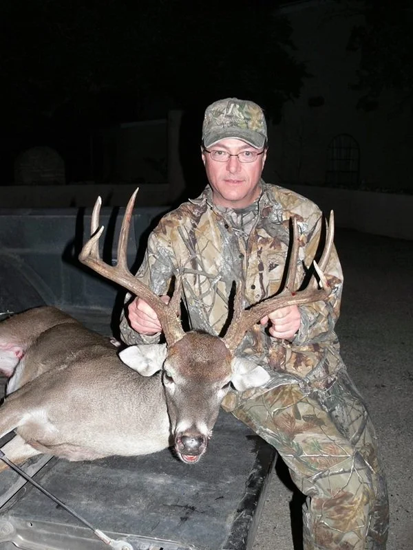 Classic8_Whitetail_Buck6.jpg