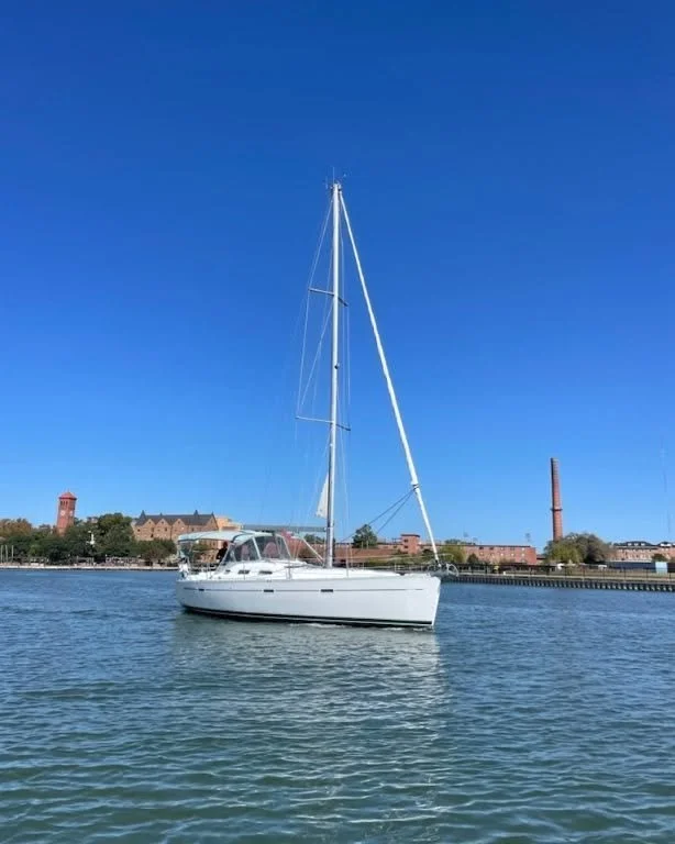 Salty Foxx coming out of Hampton for the very first time 💙