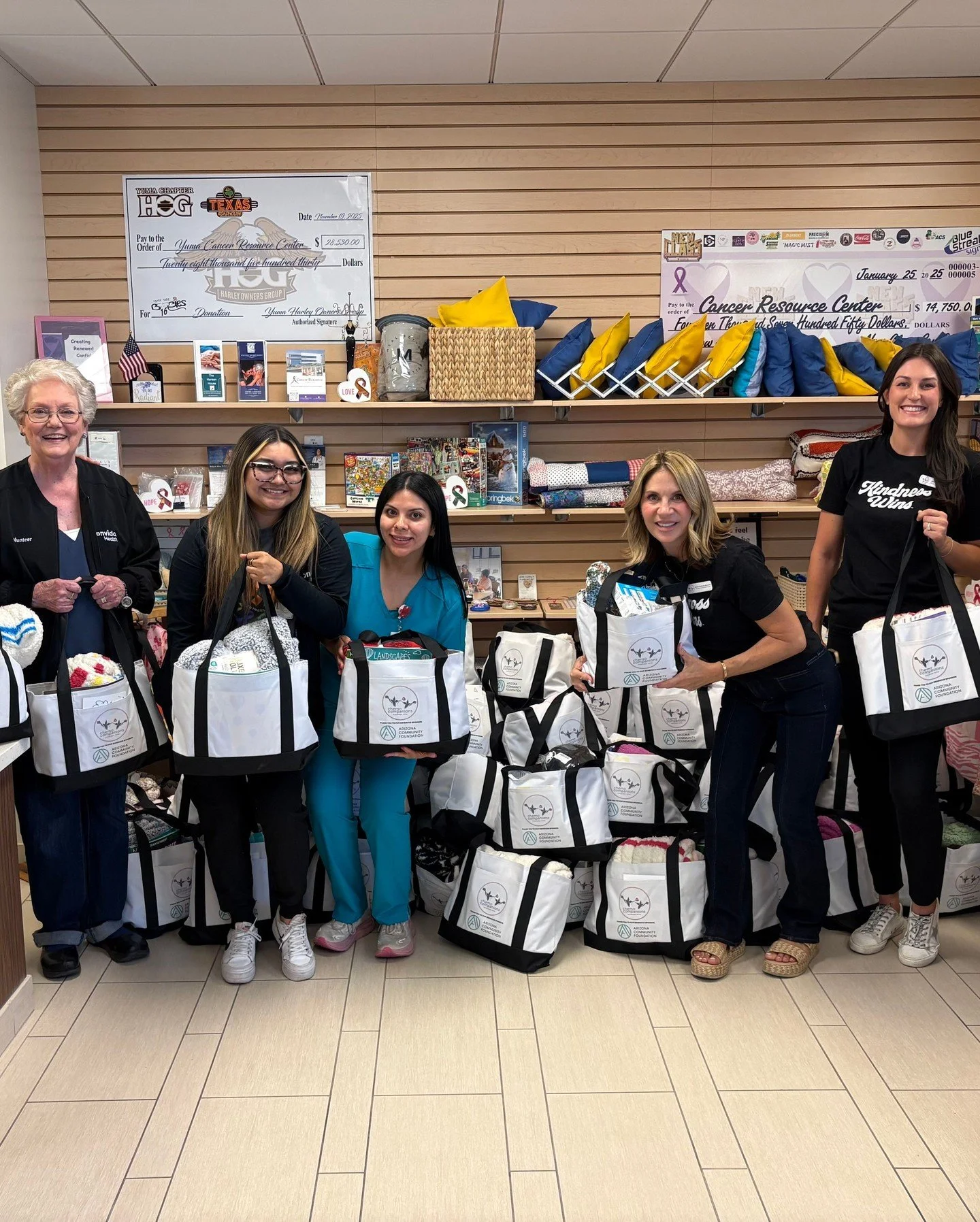 We partnered with @theazfoundation of Yuma to pack 100 Chemo Comfort Bags for patients going through chemotherapy! These bags were delivered to Onvida Health in Yuma, where they will go directly to patients in need of comfort and support. Thank you, 