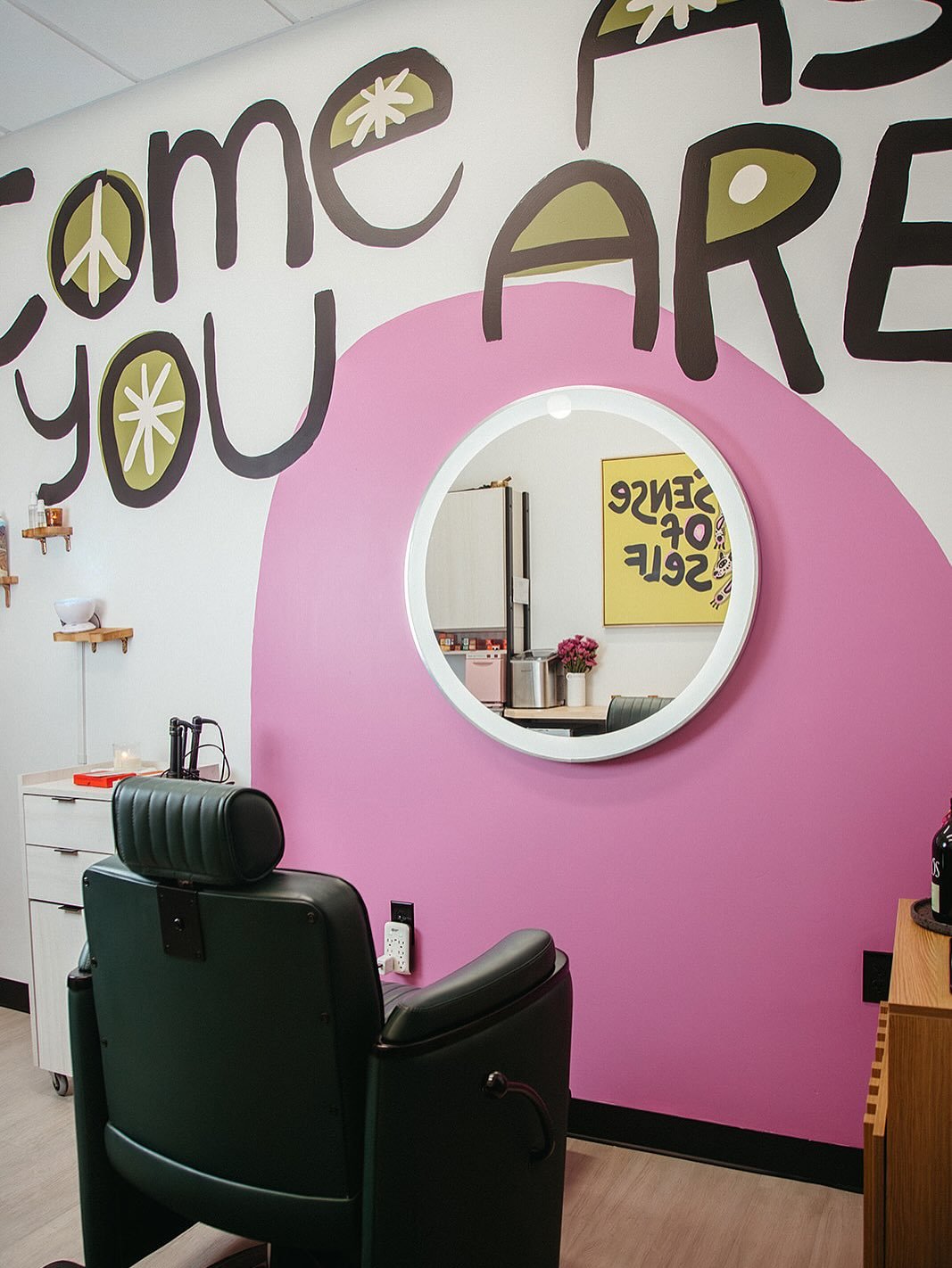 Welcome to my happy place &mdash; my SOS studio where the hair is good, the energy is grounded, and the vibe feels a little otherworldly. Grateful for this space and to share it with all of you. 

#IMAGEStudiosSDA2026 #imagestudios360 #imagestudiosgr