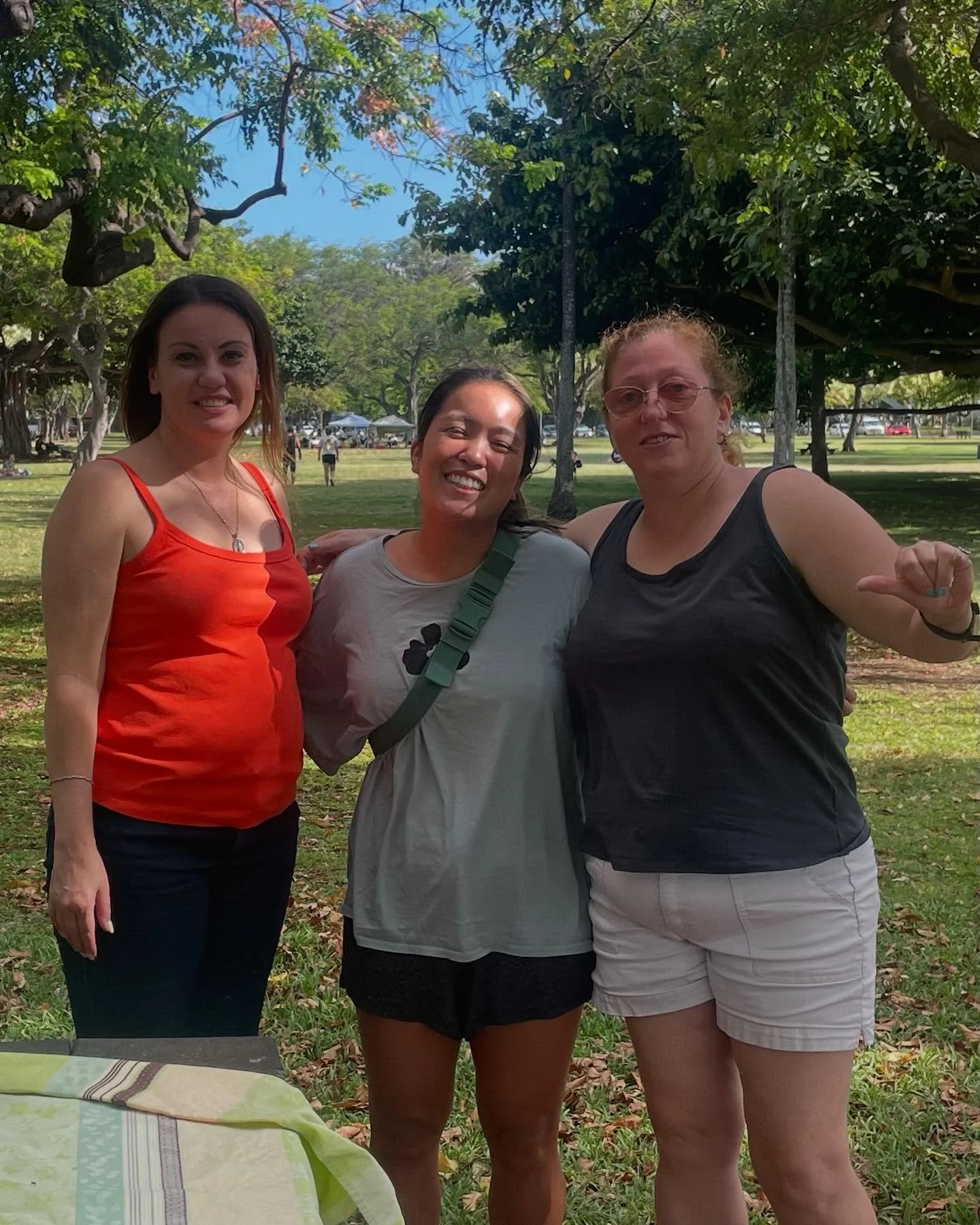 Snoopy&rsquo;s team is growing! 🐾💜
We&rsquo;re so grateful to welcome three more kind volunteers who live near Snoopy and are helping make sure this sweet boy gets his happy walks.
Kupuna Paws is truly a team effort and it means so much to see our 