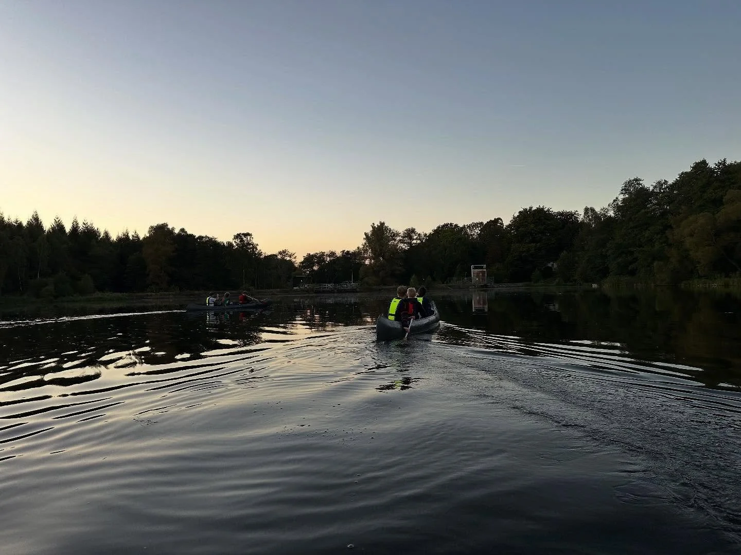 2. Hold på outdoor tur, endnu en fantastisk tur fyldt med smil, bål og gode oplevelser. Vi har sejlet, badet, hygget og spist lækker mad over bål🔥💪🏼❤️🌟🙏🙏😊😇