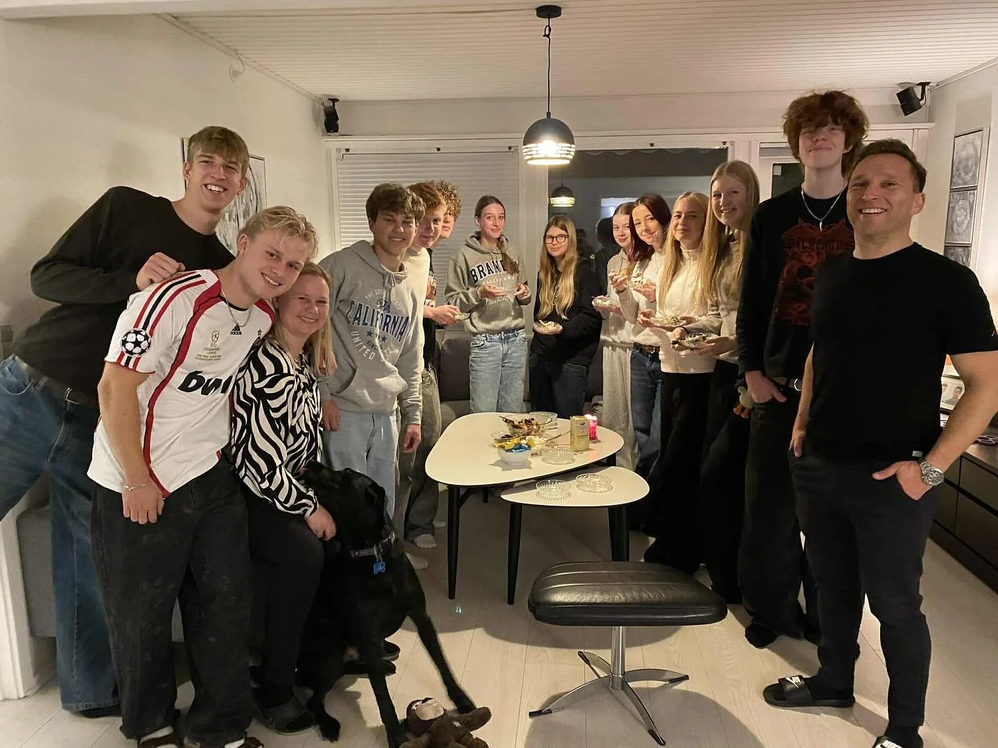 Denne uge &hellip;KPS familietur i torsdags. Vi havde en fantastisk tour de K&oslash;benhavn - hvor vi bes&oslash;gte 4 hjem og blev modtaget med meget k&aelig;rlighed og l&aelig;kre snacks. Tak 🤩..ny hjemmeside, hovedreng&oslash;ring , outdoor p&ar