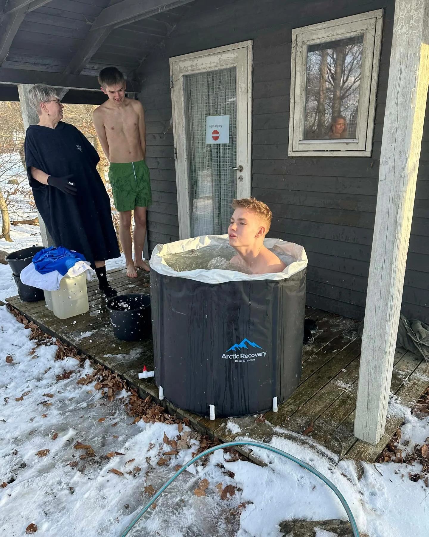 Vinterbadningsholdet er 🔥 eller skulle jeg sige iskolde&hellip;❄️😉