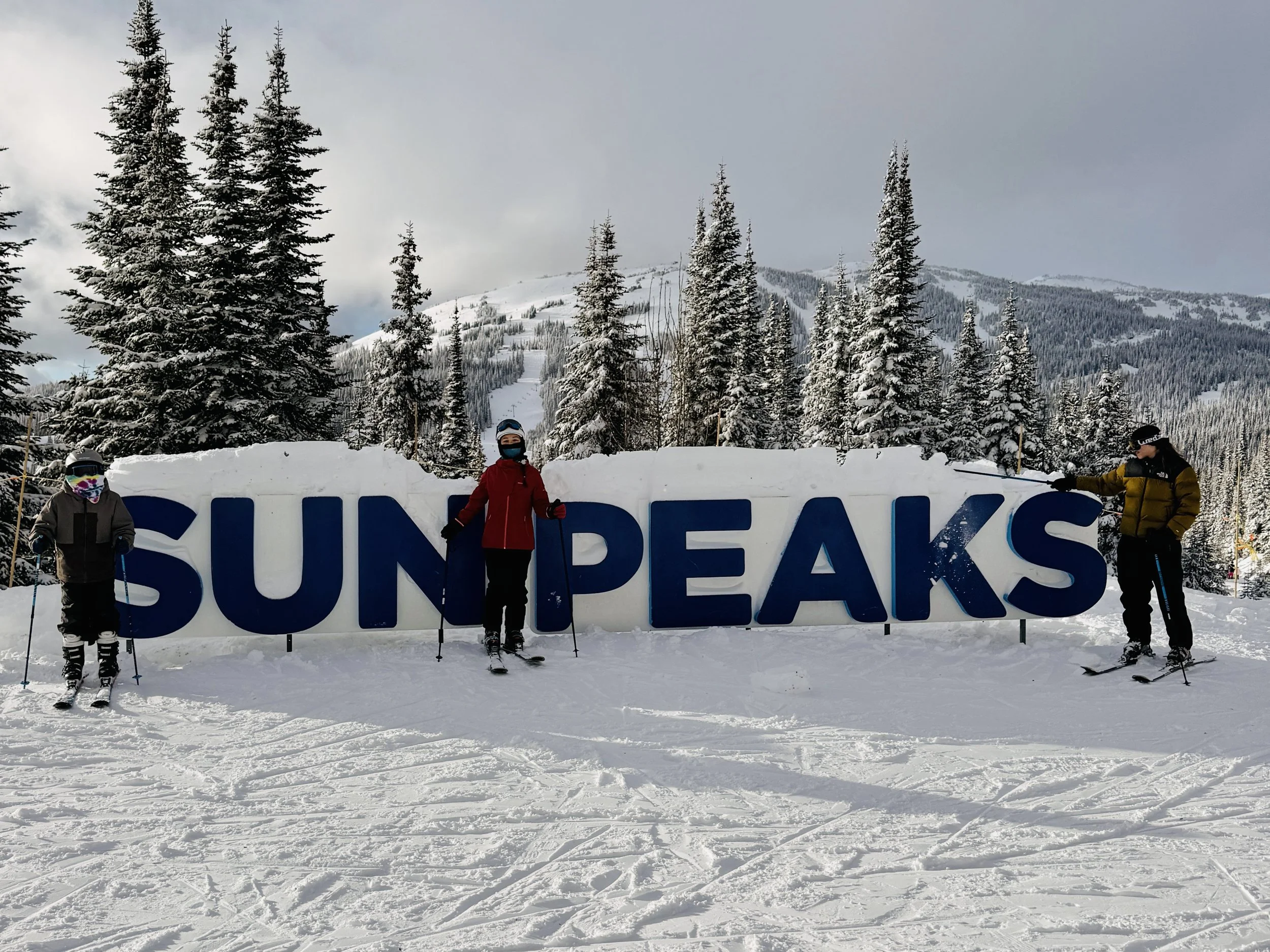 Sun Peaks sign
