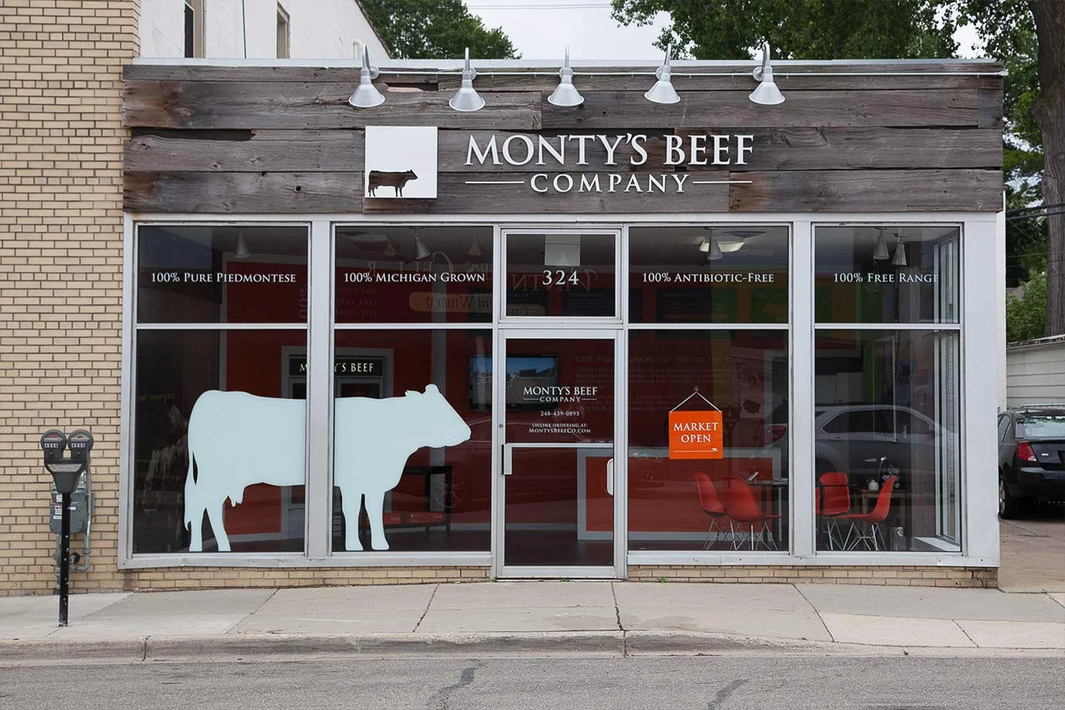 0 Montys Beef - IO 02-mbc.jpg