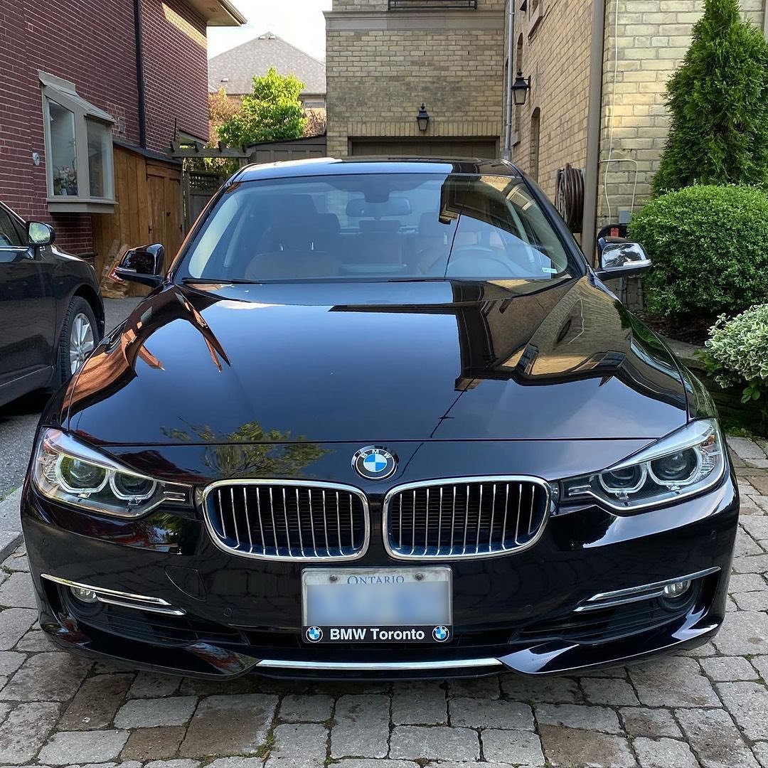 BMW 328i 🧼🧽
That new car feeling ✅