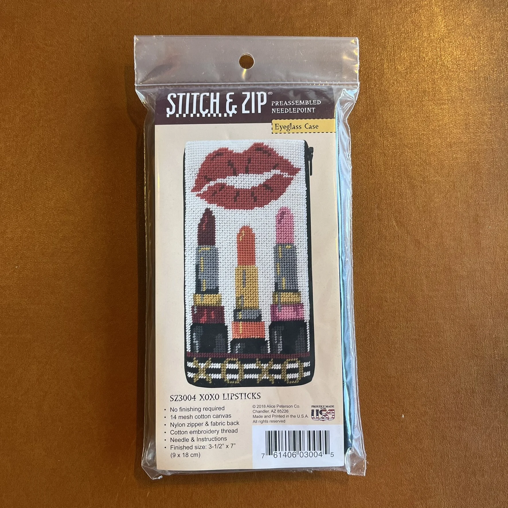 NEEDLEPOINT KIT FOR EYEGLASS CASE - Lipstitcks