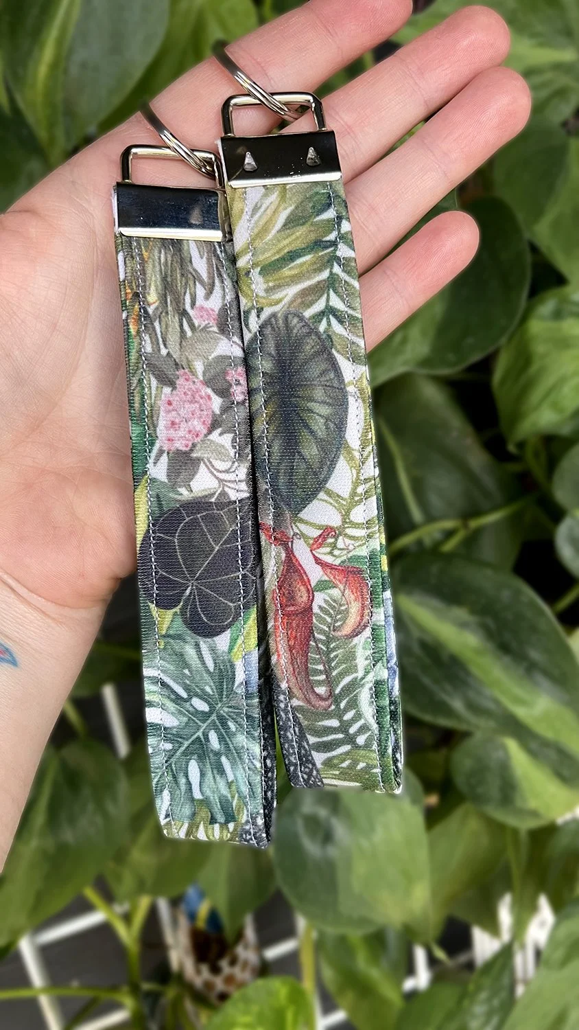 plant lanyard small.jpg