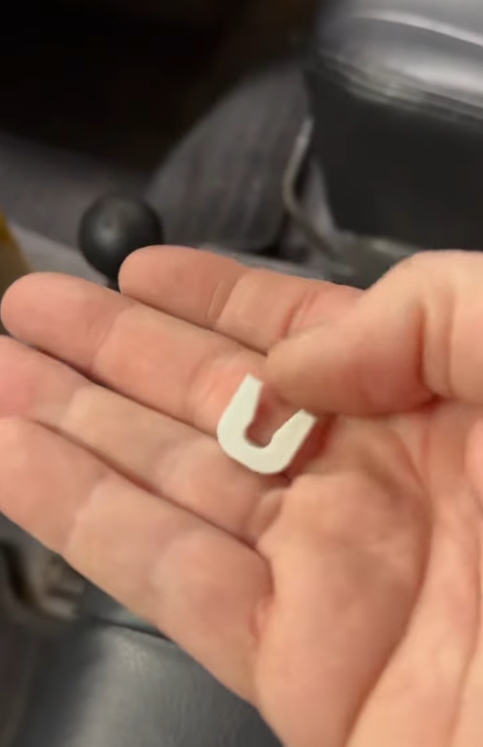 REPLACEMENT VENT CLIPS