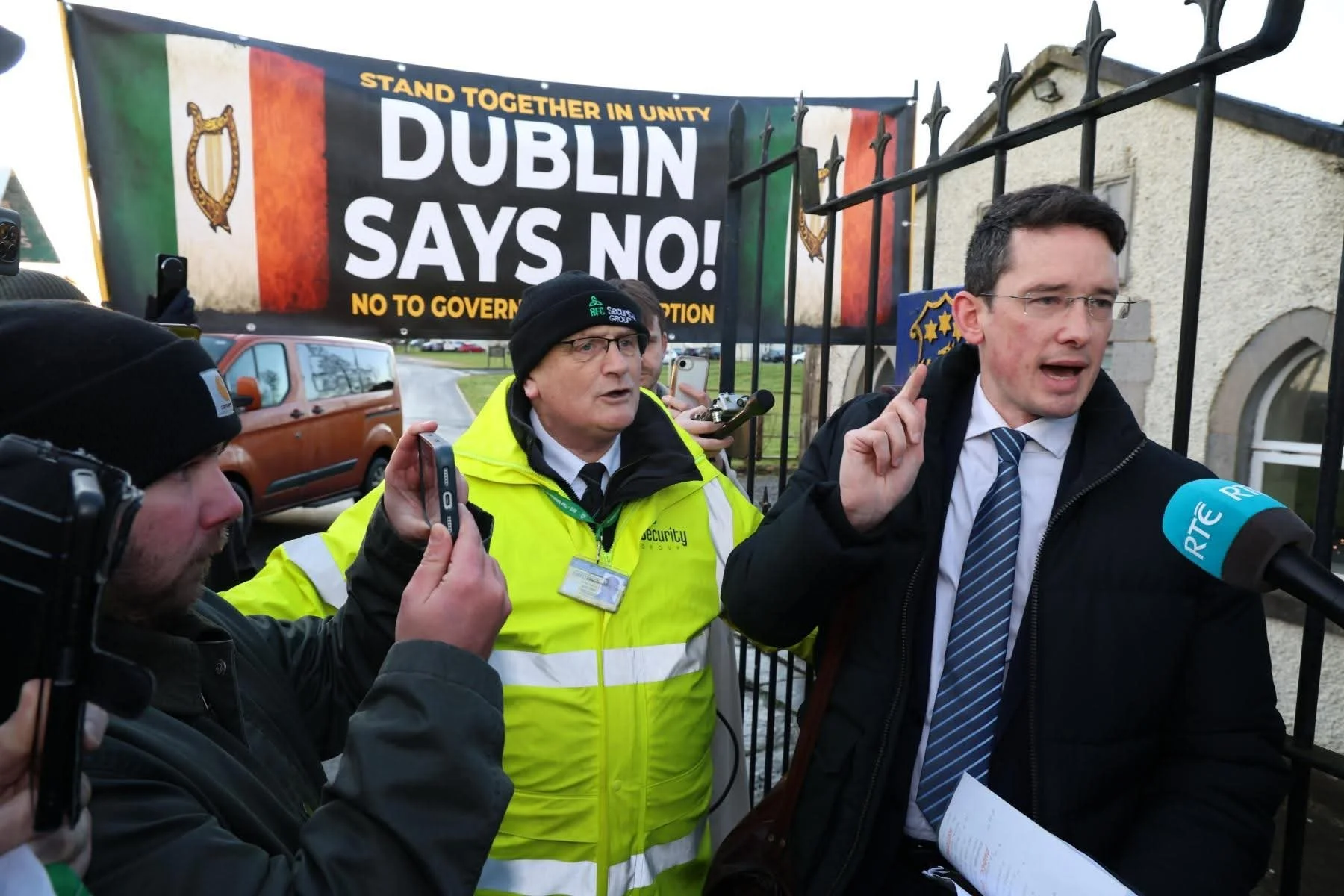 Enoch Burke Returns to Wilson’s Hospital School Less Than 24 Hours After Release, Defying Judge’s Warning