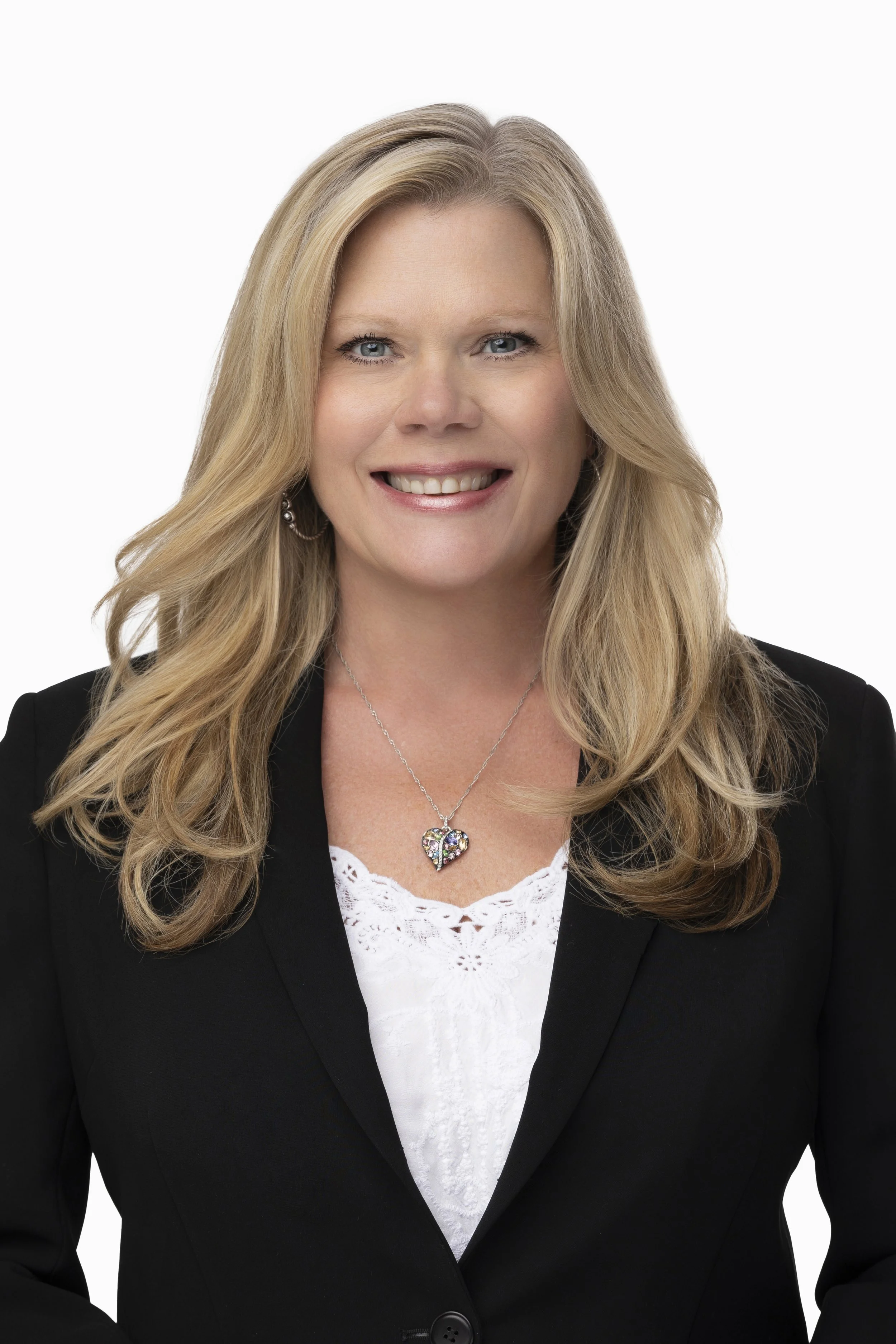 Headshot Colleen Nolan.jpg