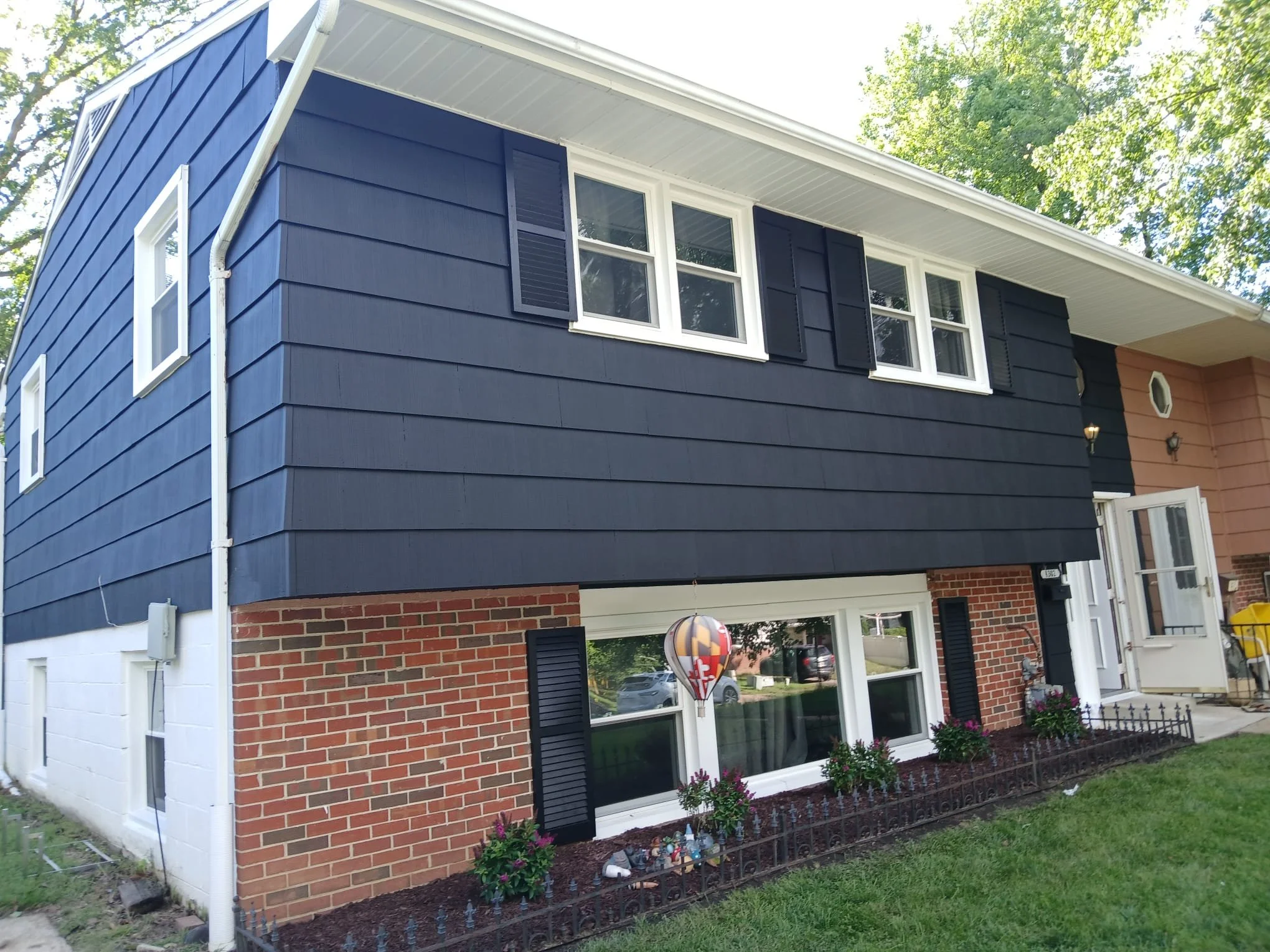 Exterior Paint, Painting, lead painting removal, professional painting, Siding painting, Shutter painting