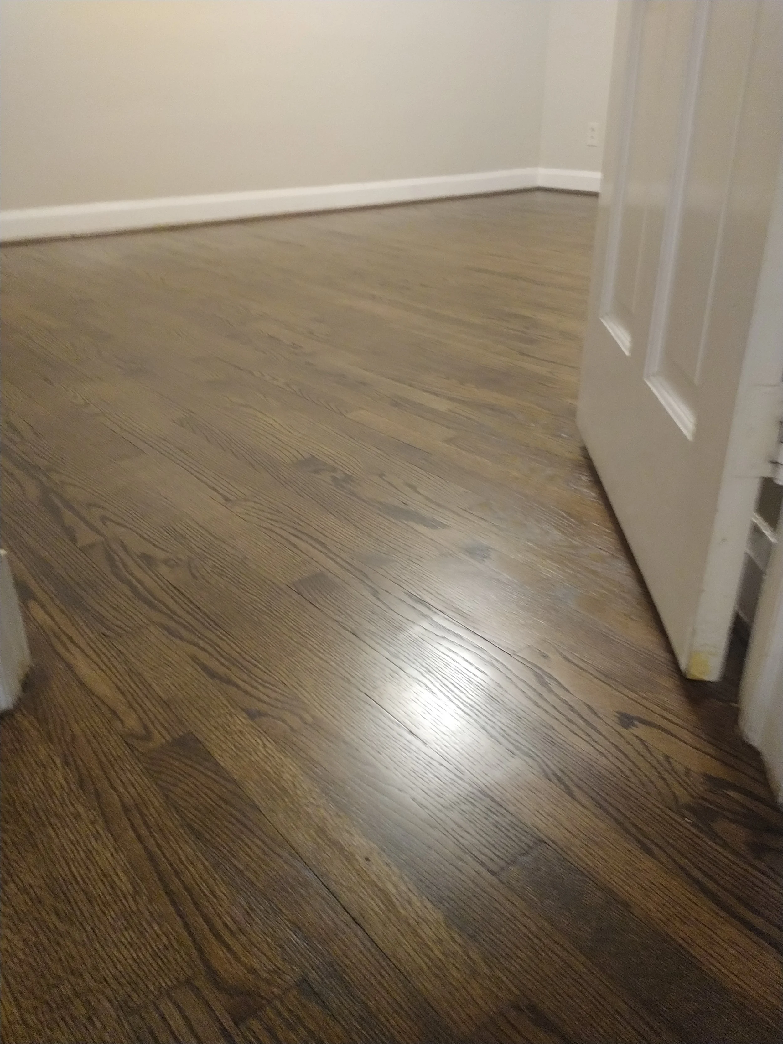 Hardwood refinishing, hardwood resurfacing, floor refinishing, floor sanding, floor staining , staining hardwood, Hardwood installation, ebony hardwood floor