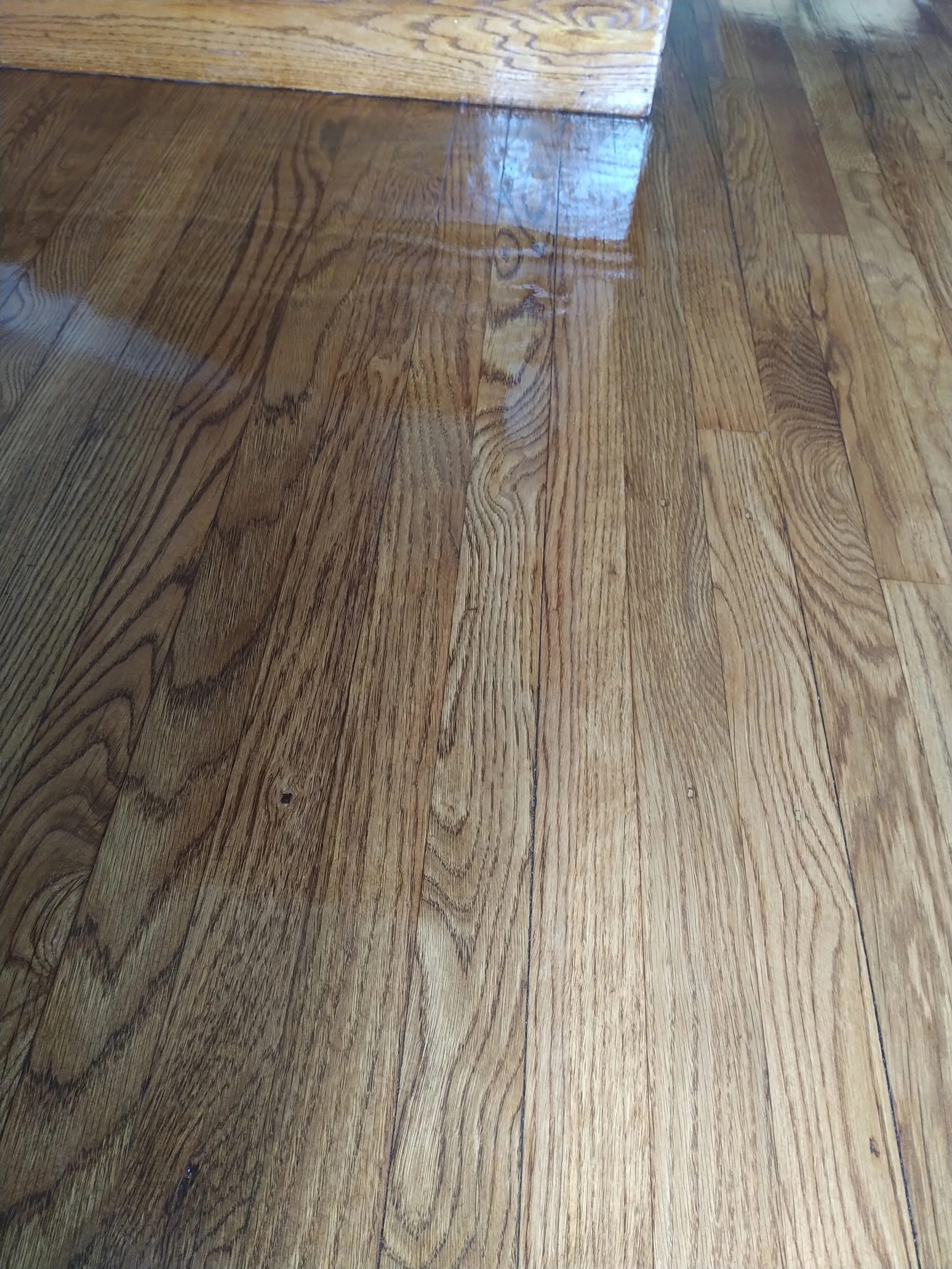 Hardwood refinishing, hardwood resurfacing, floor refinishing, floor sanding, floor staining , staining hardwood, Hardwood installation,
