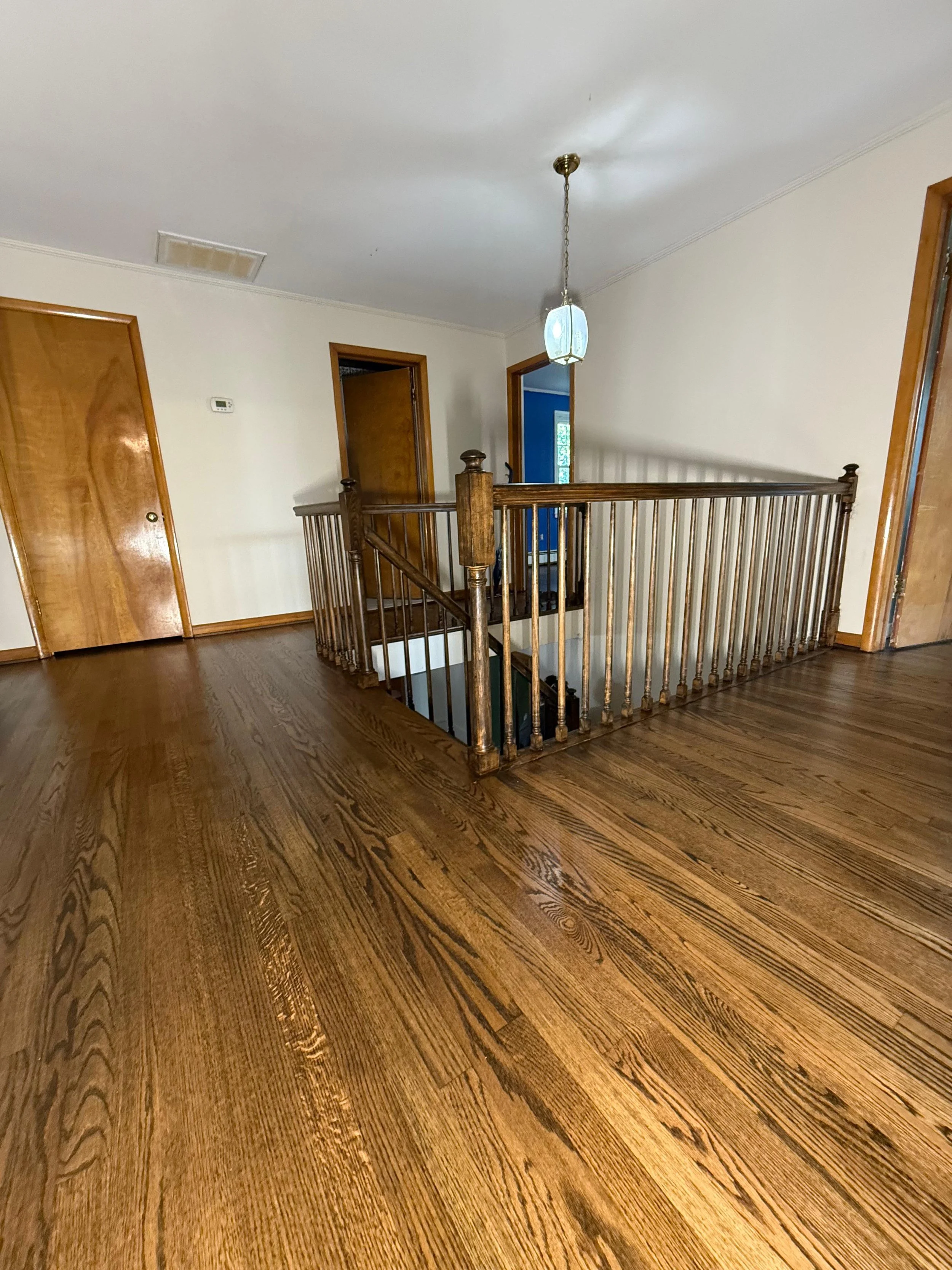 Hardwood refinishing, hardwood resurfacing, floor refinishing, floor sanding, floor stain, staining hardwood