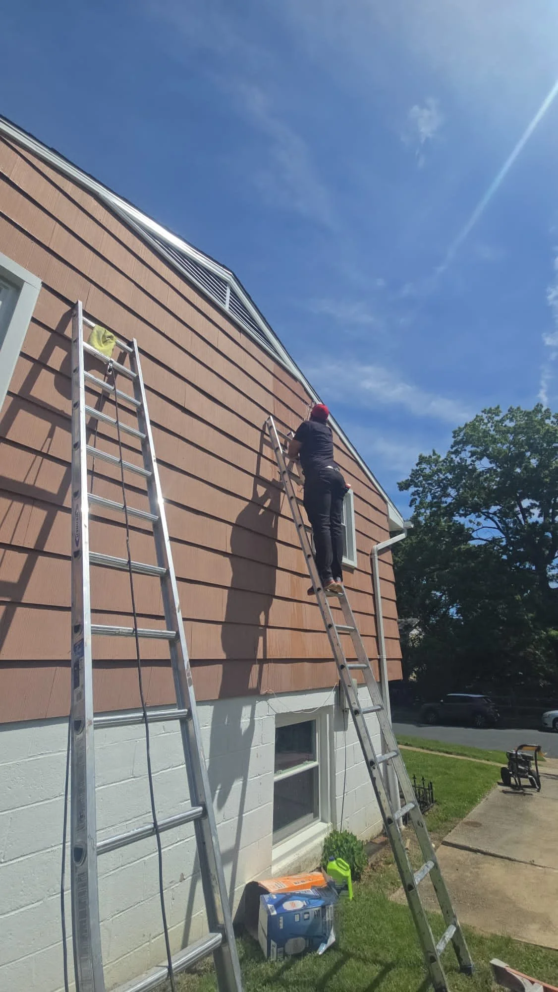 Exterior Paint, Painting, lead painting removal, professional painting, Siding painting, Shutter painting