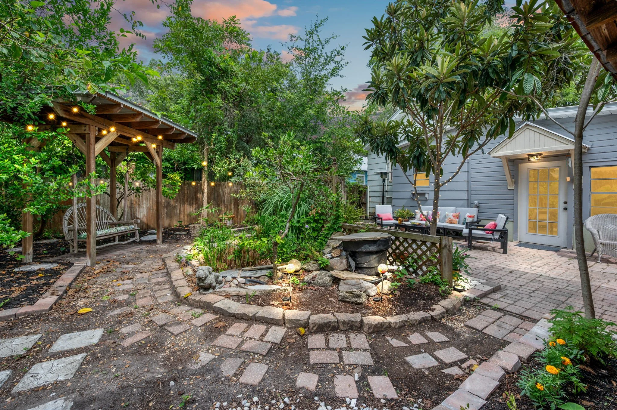 79-web-or-mls-9 East Lane-79.jpg