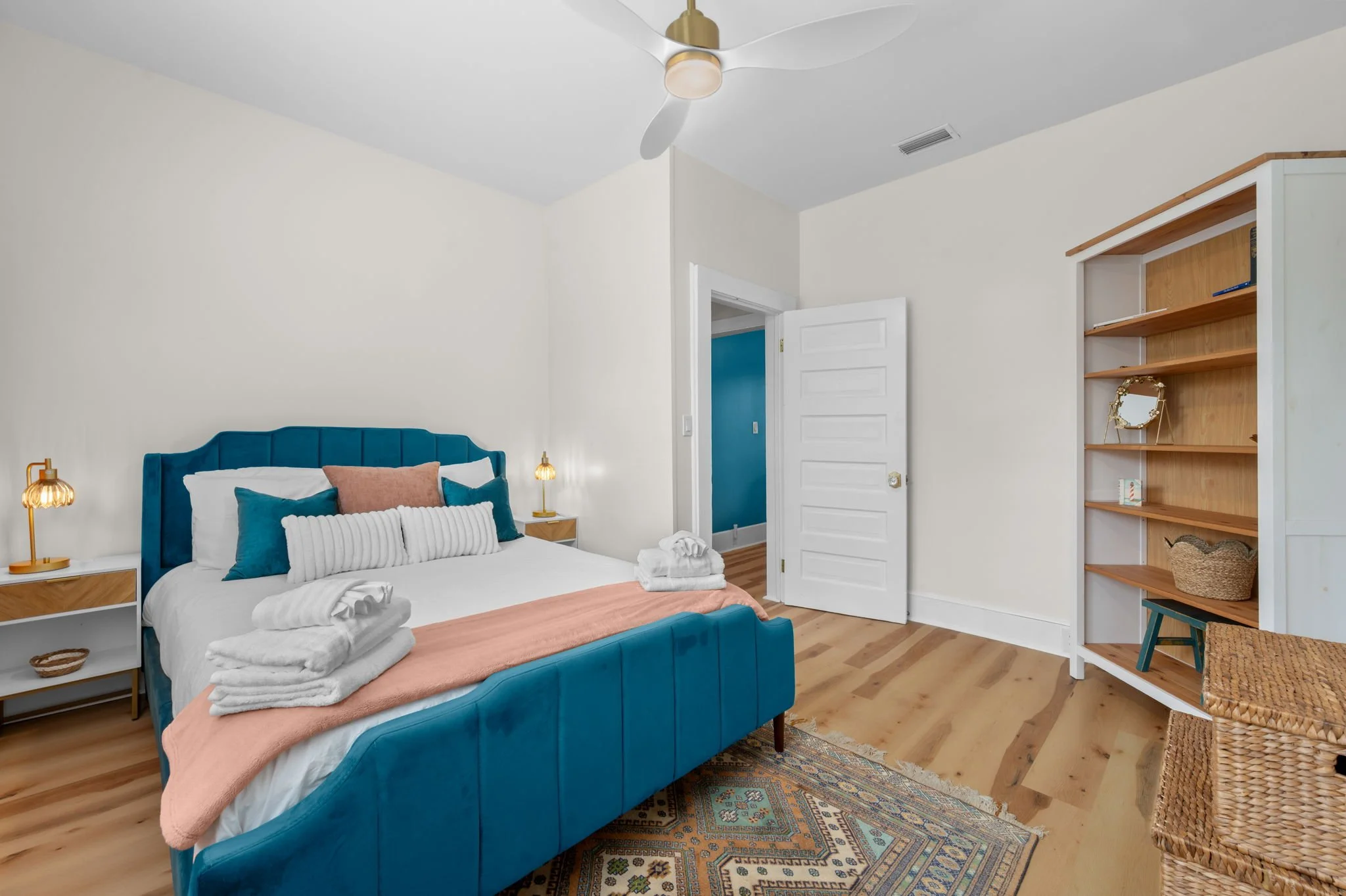 27-web-or-mls-9 East Lane-27.jpg