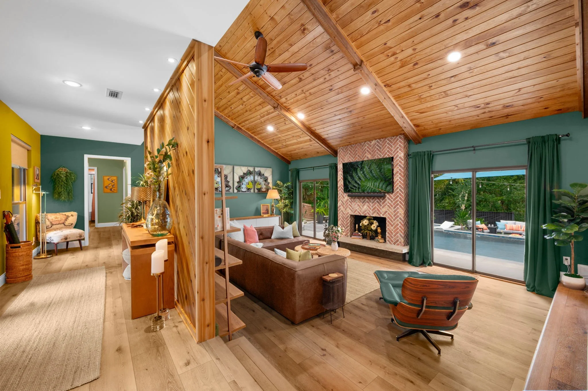11-web-or-mls-5246 River Park Villas Dr-11.jpg
