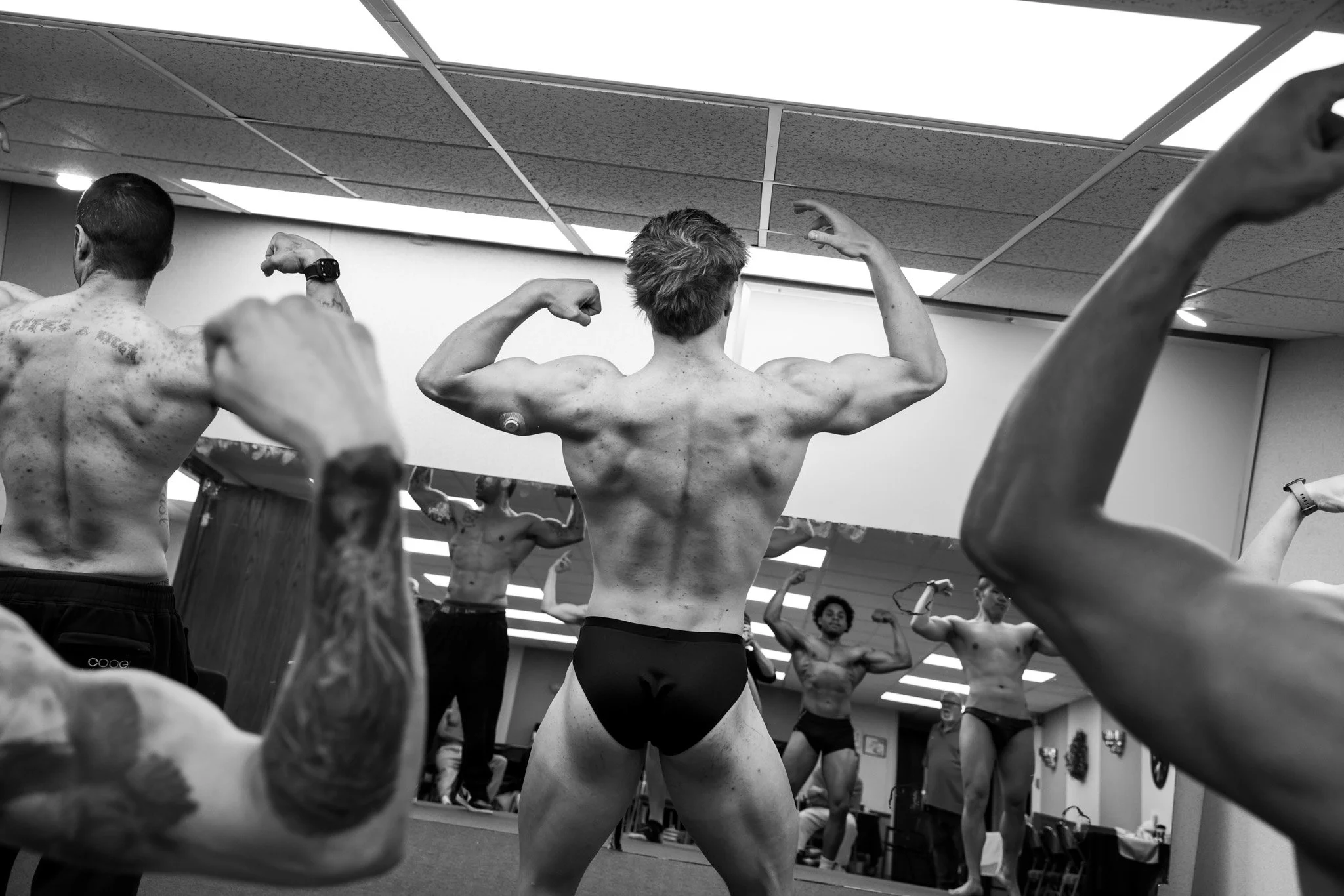 20260426-PosingSession-BW-SOCIAL-58.jpg