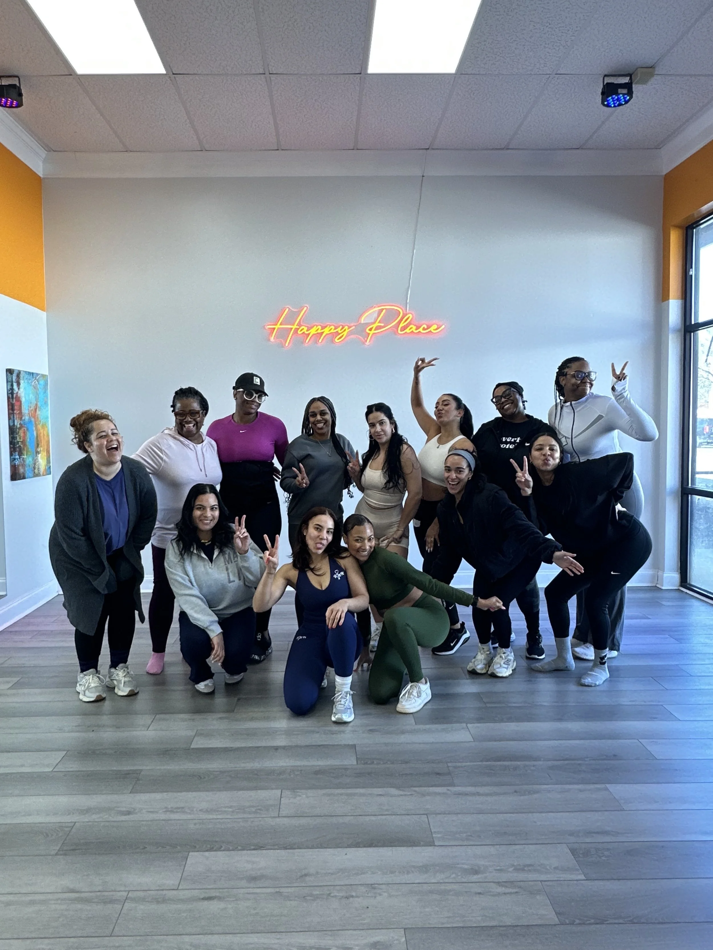 Exploring Life &amp; Business with Michal Renee of Her Promise Circle Foundation