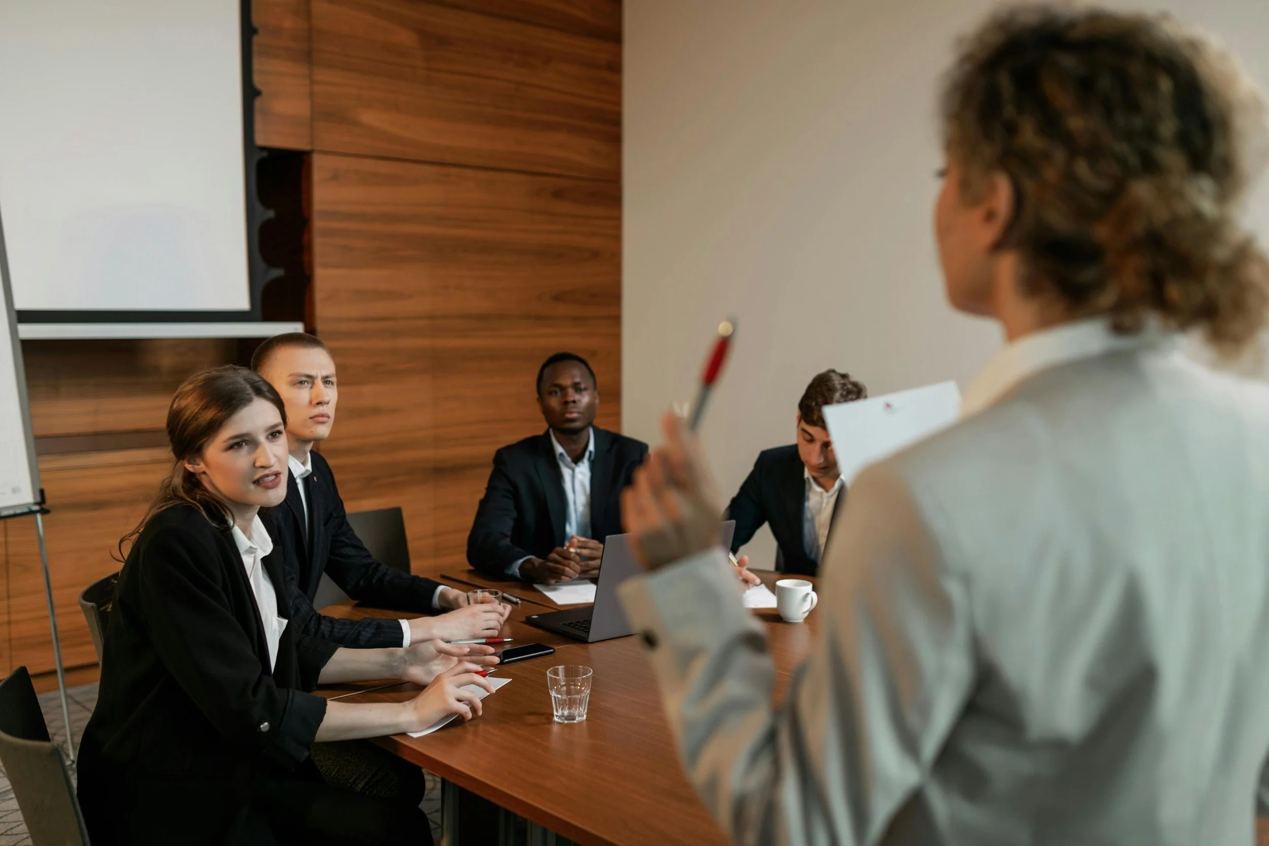 woman facilitating a meeting