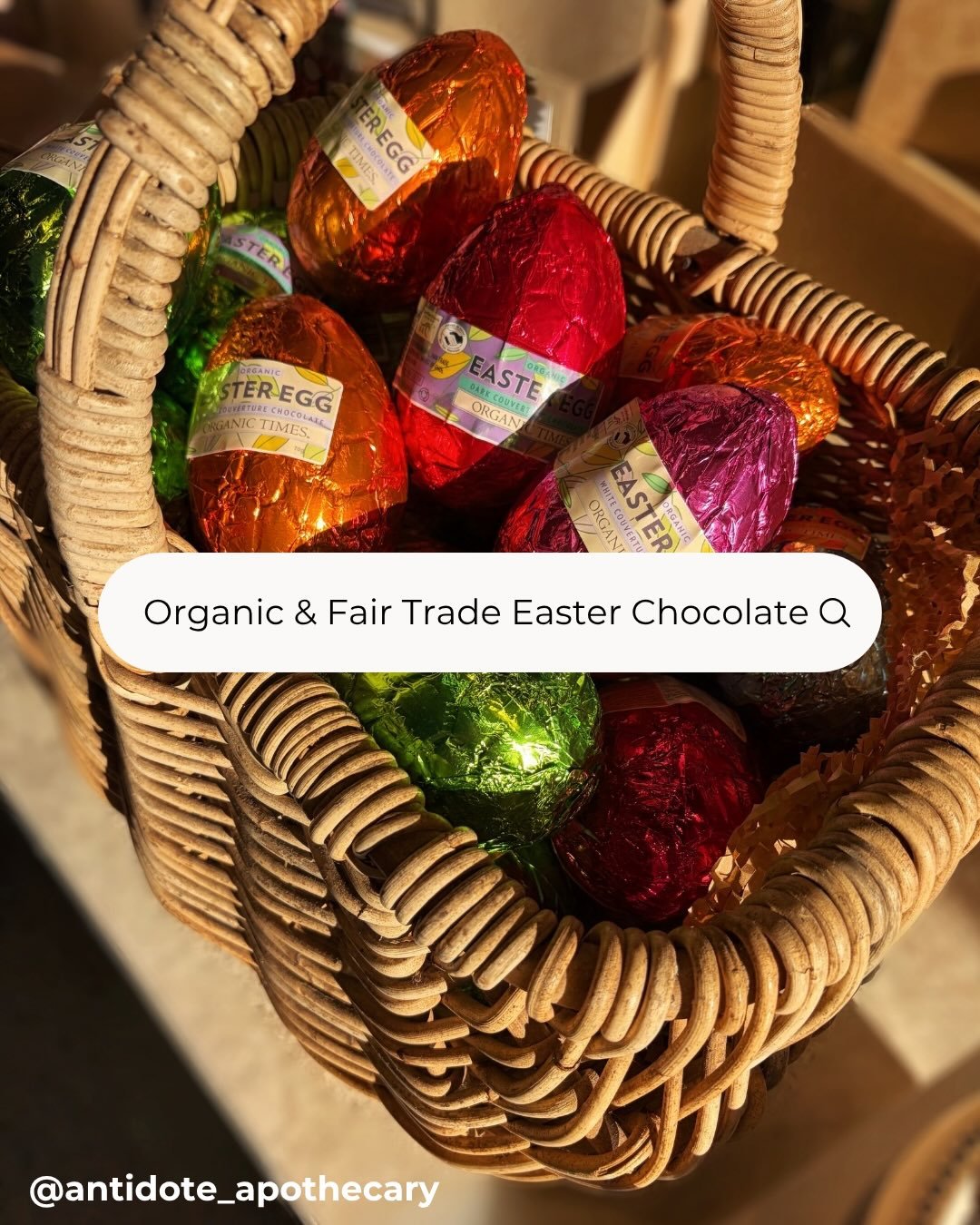 It&rsquo;s almost time for the annual Easter egg hunt&hellip; are you ready?🐣🍫

Here are a few of my favourite organic &amp;/or fair trade Easter chocolates for last minute shoppers 🐰

Better ingredients, ethically sourced cacao, and the kind of t
