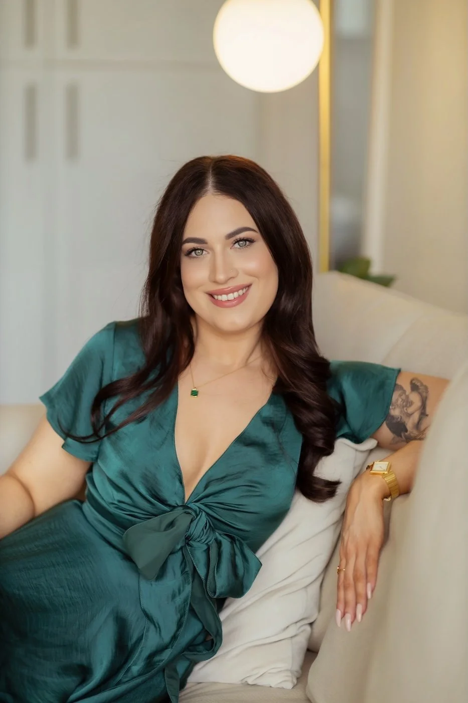 Ella McKenzie, Melbourne naturopath and nutritionist at Antidote Apothecary, supporting women through personalised holistic health care.