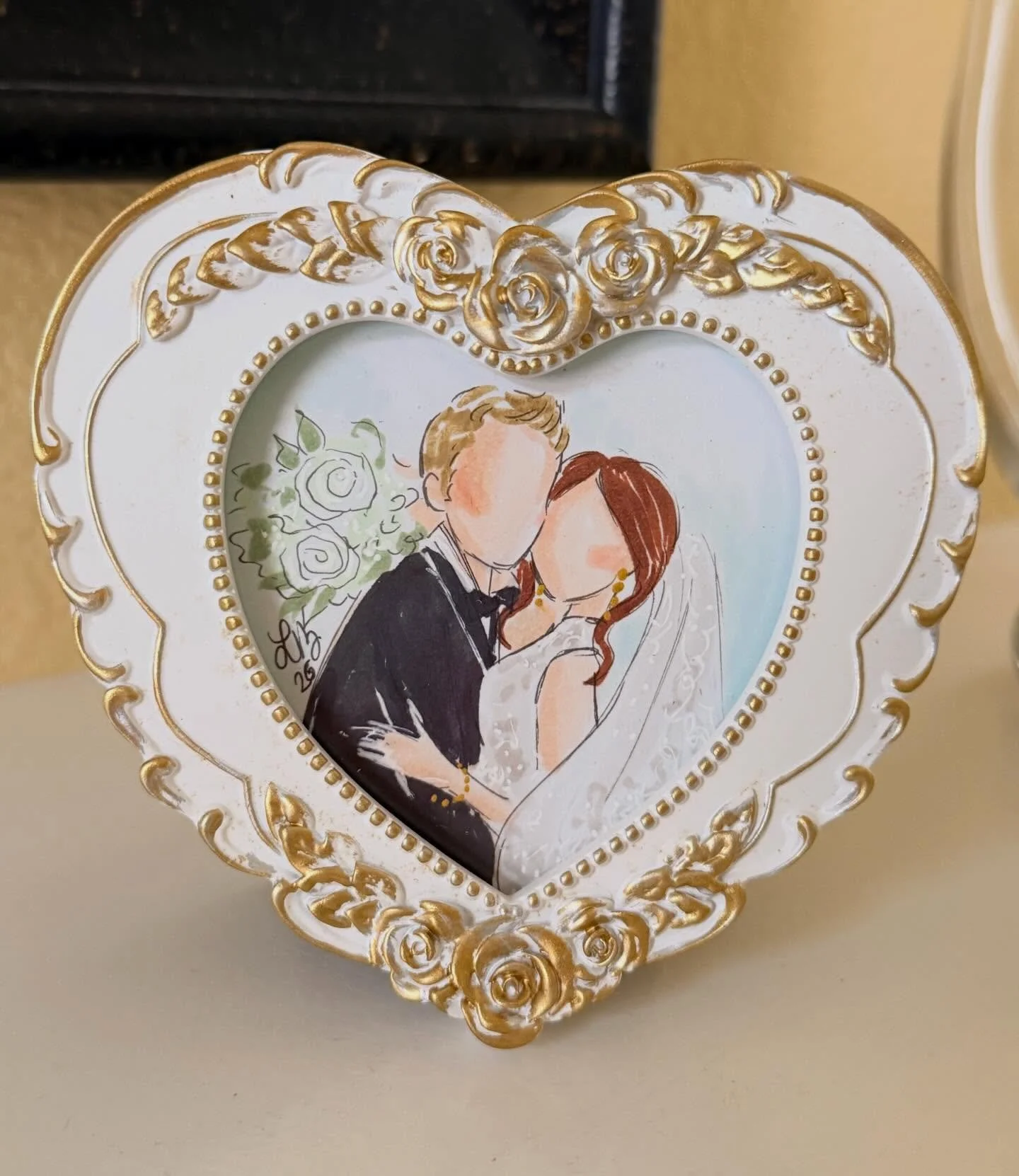 🤍💍✨Valentine&rsquo;s Day is almost here 🤍💍✨

Love is in the air, and there&rsquo;s no better way to celebrate your favorite person than with a custom, hand-drawn sketch. Whether celebrating a recent wedding, a gift for loved ones, or even showcas