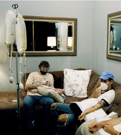 harry style using IV therapy