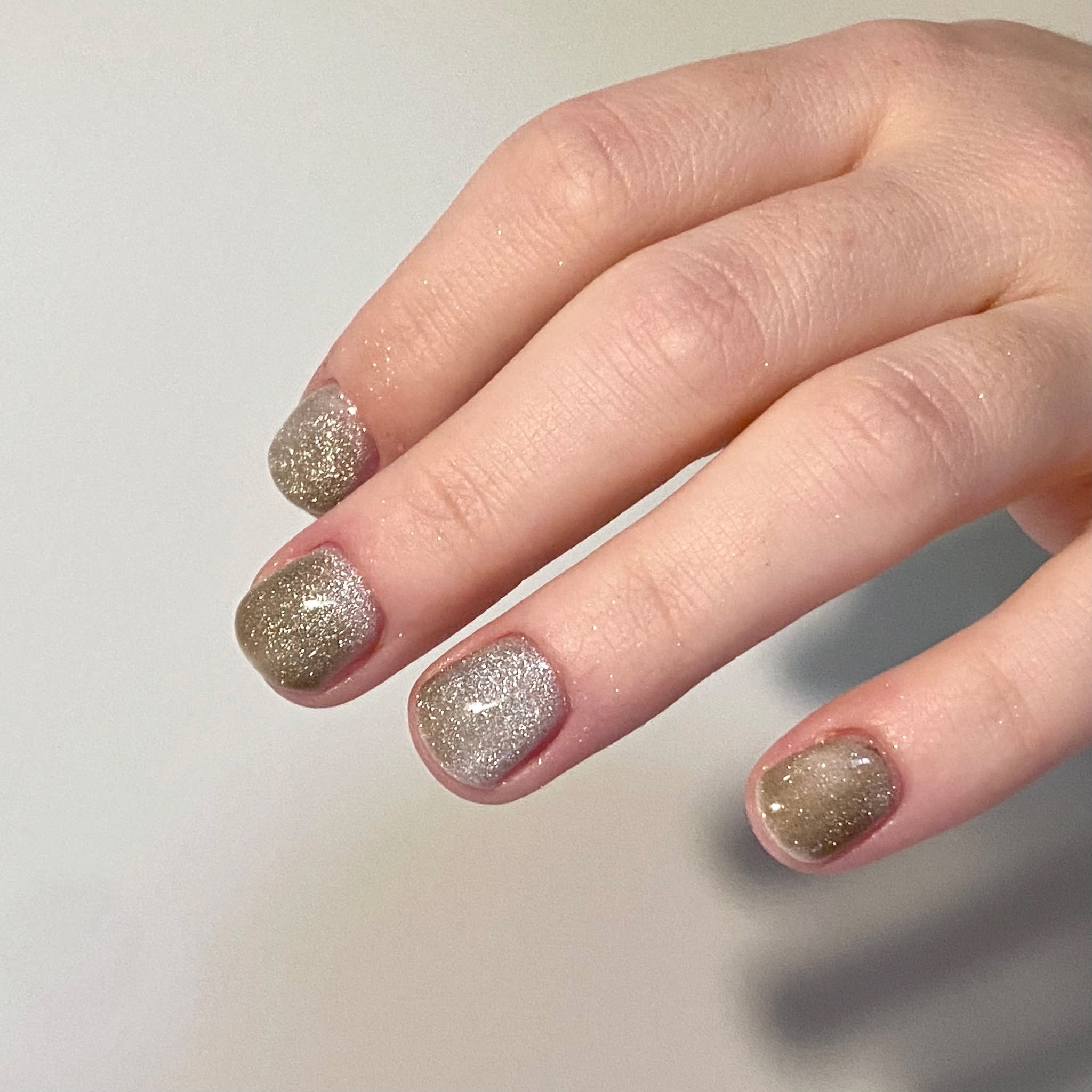 Cat Eye ✨
#russianmanicuresanfranciso #маникюр #sanfranciscoblog #russianmanicuresanfrancisco #independentnailartist #nailsforall