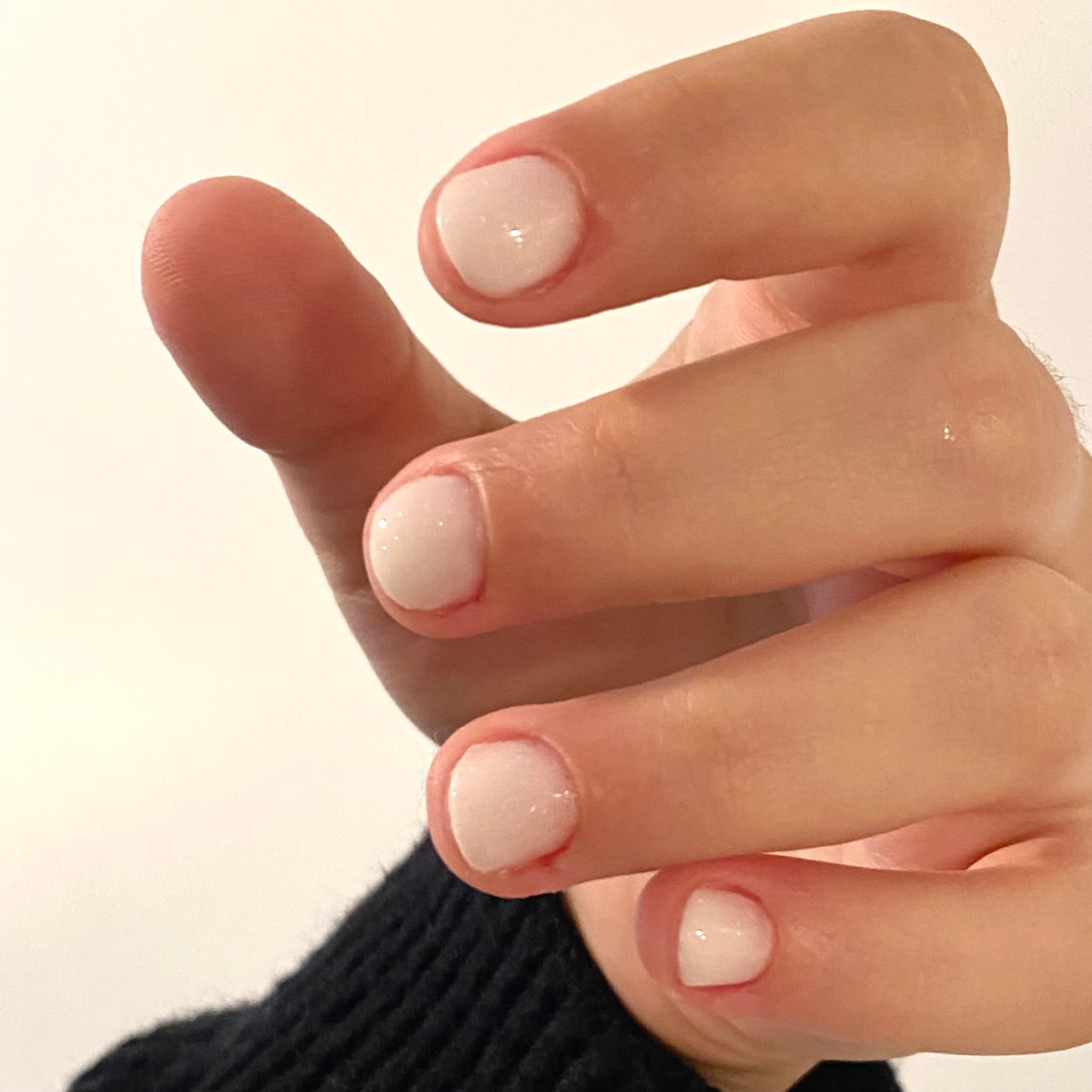 shorties? not a problem 😤
#маникюр #nails #naileducators #russianmanicuresanfrancisconailart #independentnailartist #nailsforall