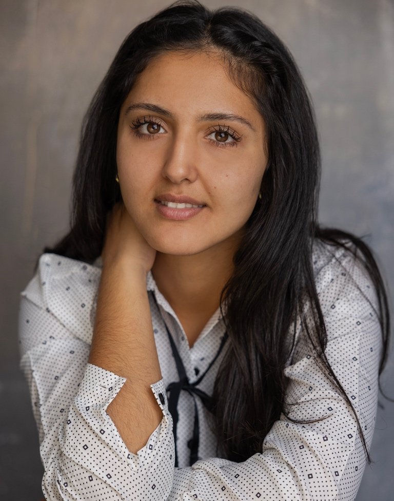 Ava-Khomeini-Frank-Management-Headshot-2.jpg