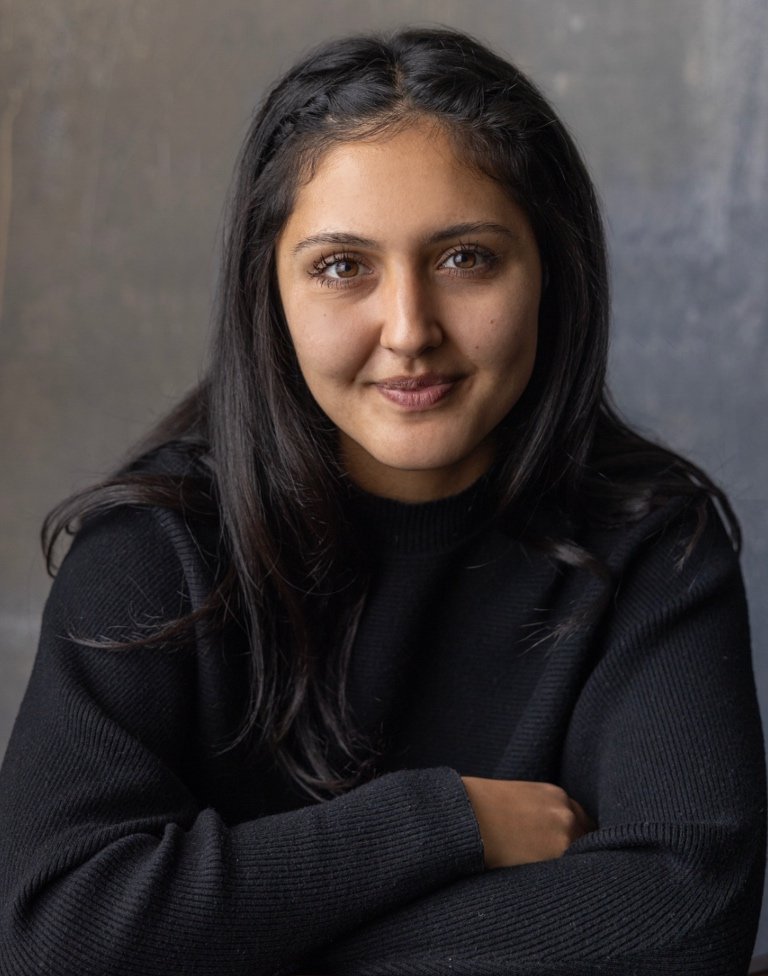 Ava-Khomeini-Frank-Management-Headshot-7.jpg