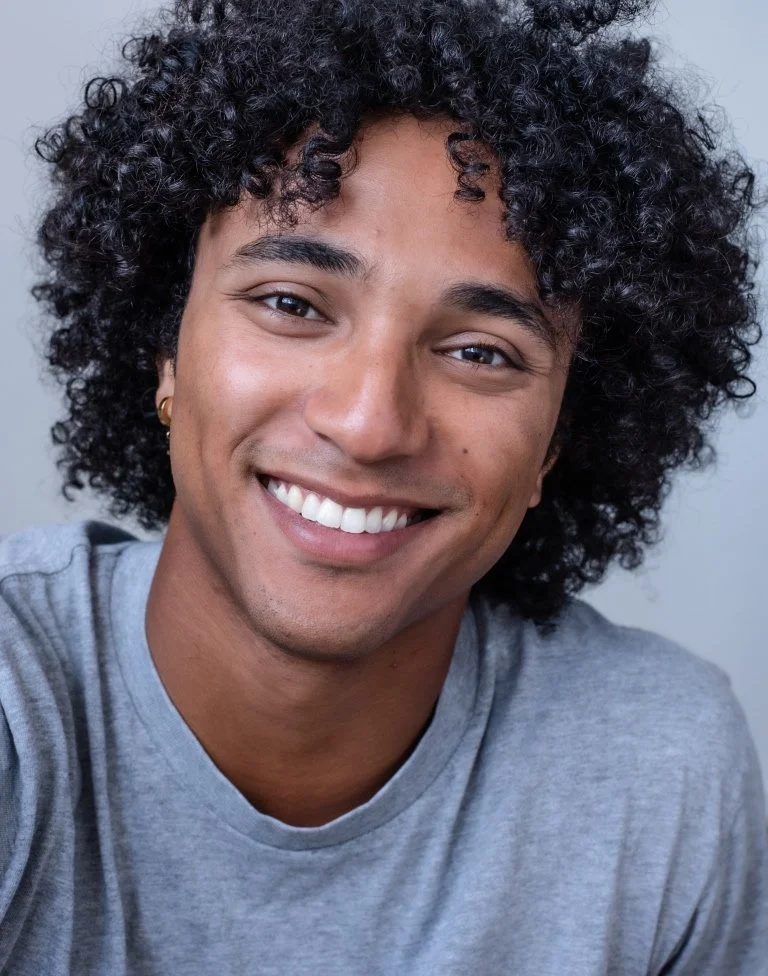 Gideon-Smith-Frank-Management-Headshot_3.jpg