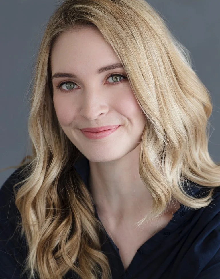 Siobhan-Marshall-Frank-Management-Headshot_3.jpg