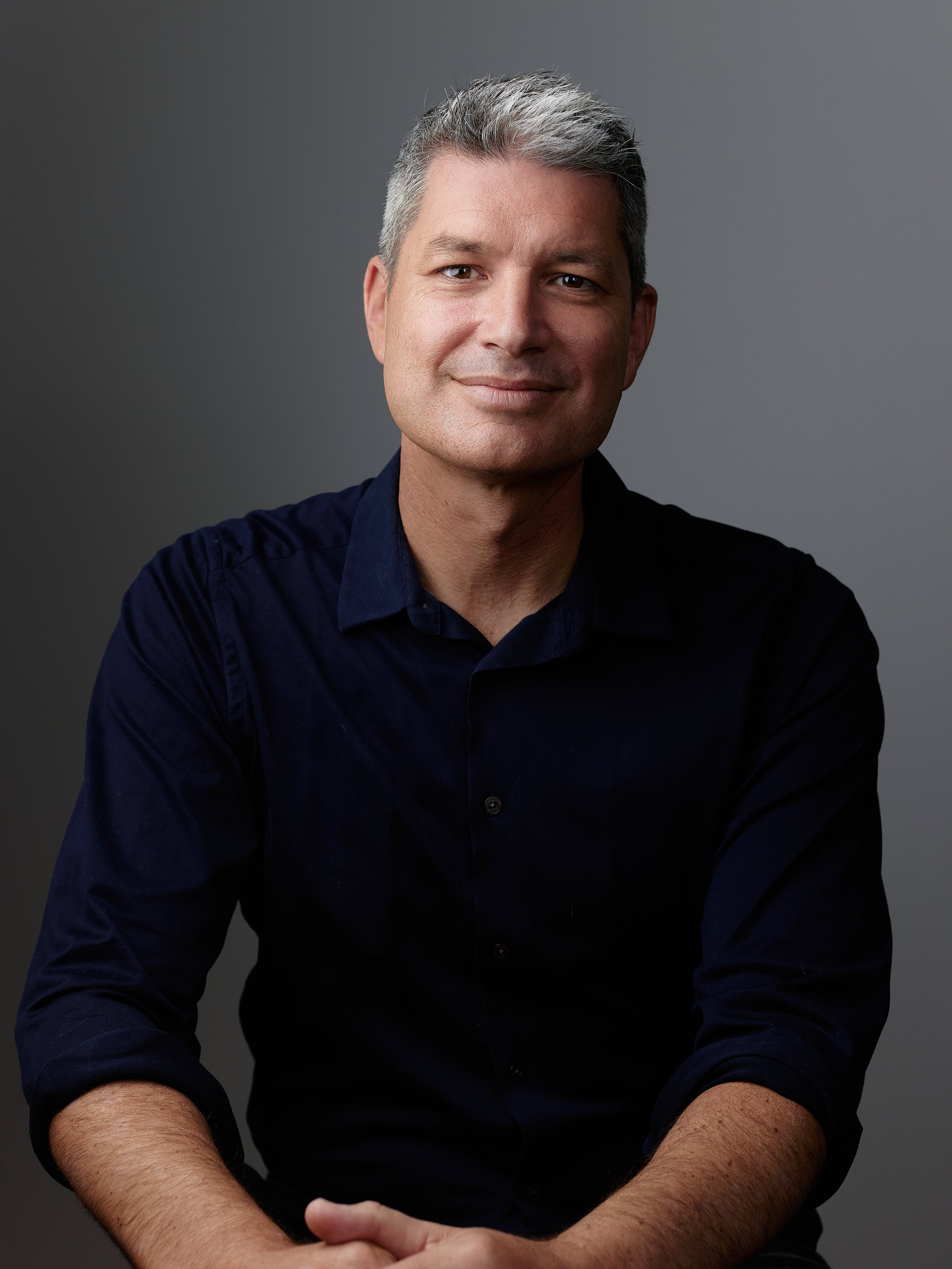 Jesse-Mulligan-Frank-Management-Headshot_4.jpg