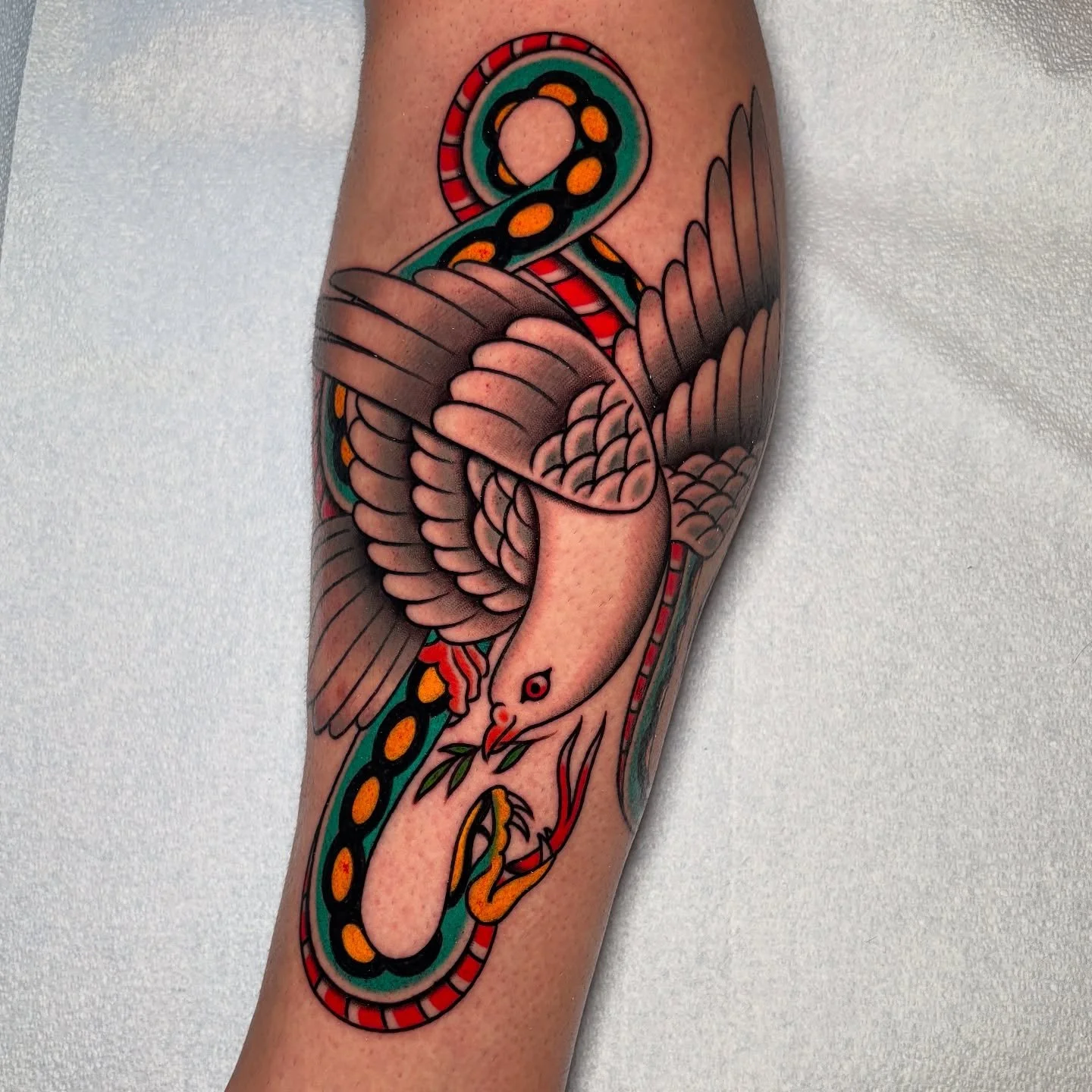 Dove and snake for my new client Loren! ✌️ @blacksagestudio