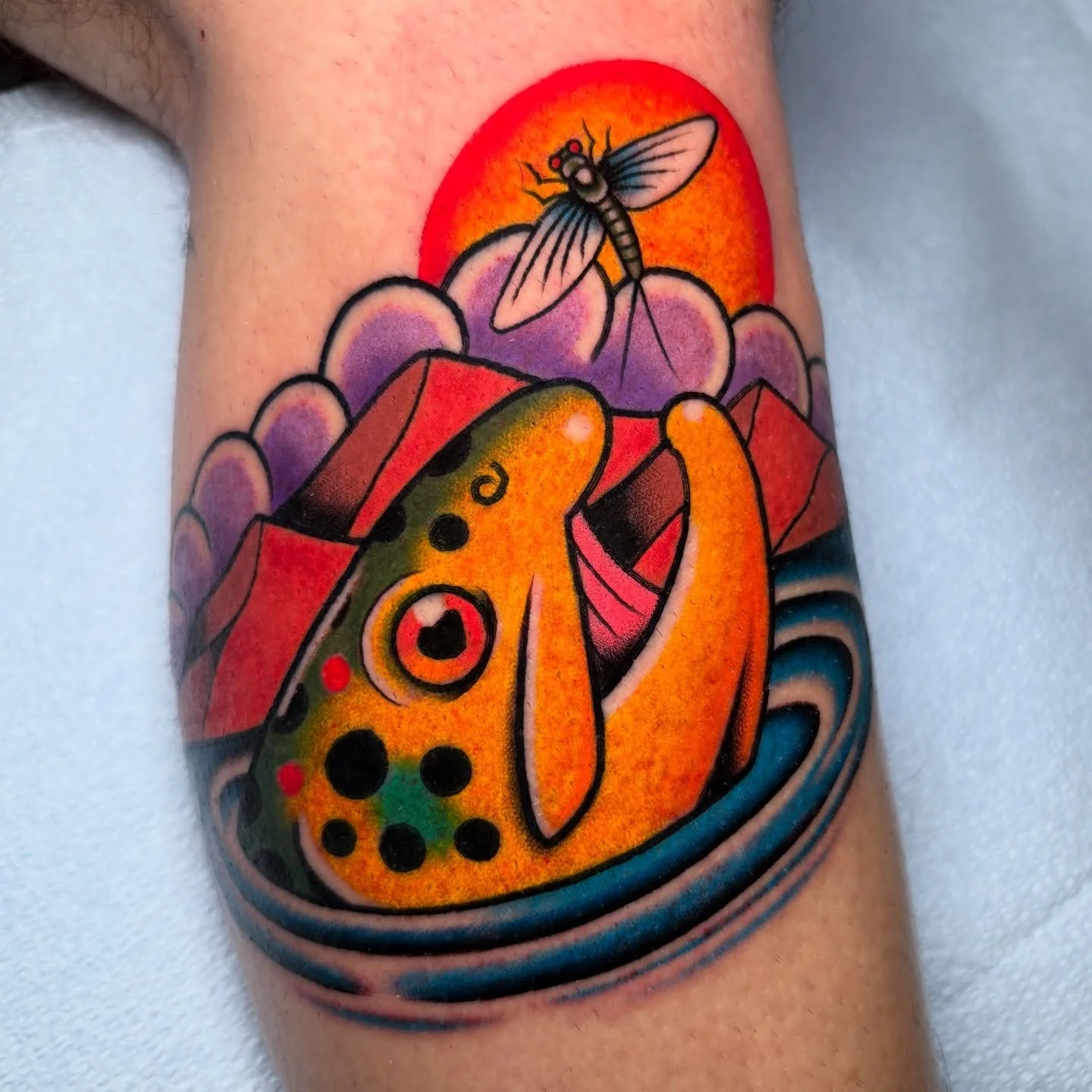 That green drake has no chance! Blasted this brown trout piece today for my homie Adam. Thanks again buddy!!! 😎