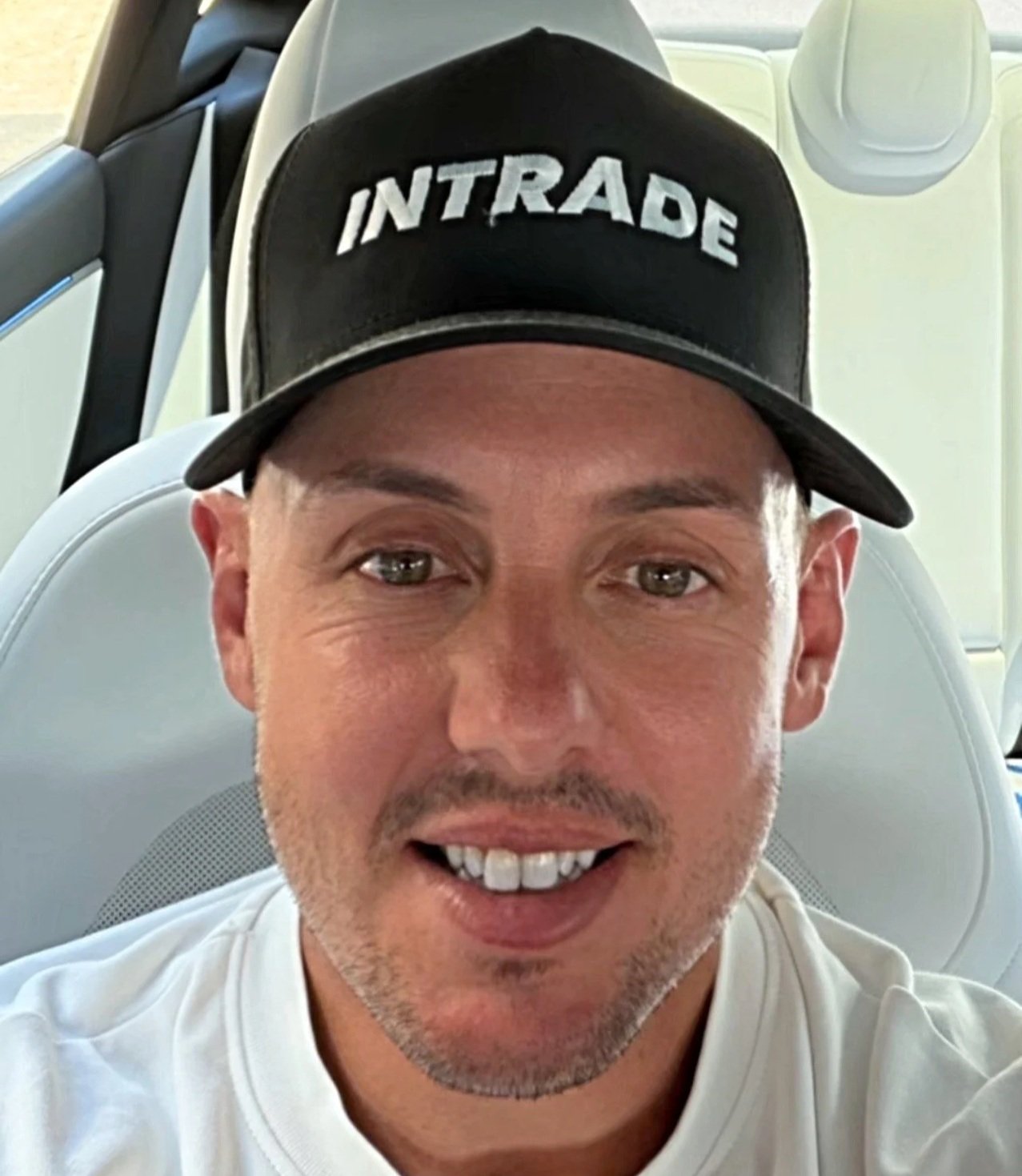 Profile picture of Jason Rezo