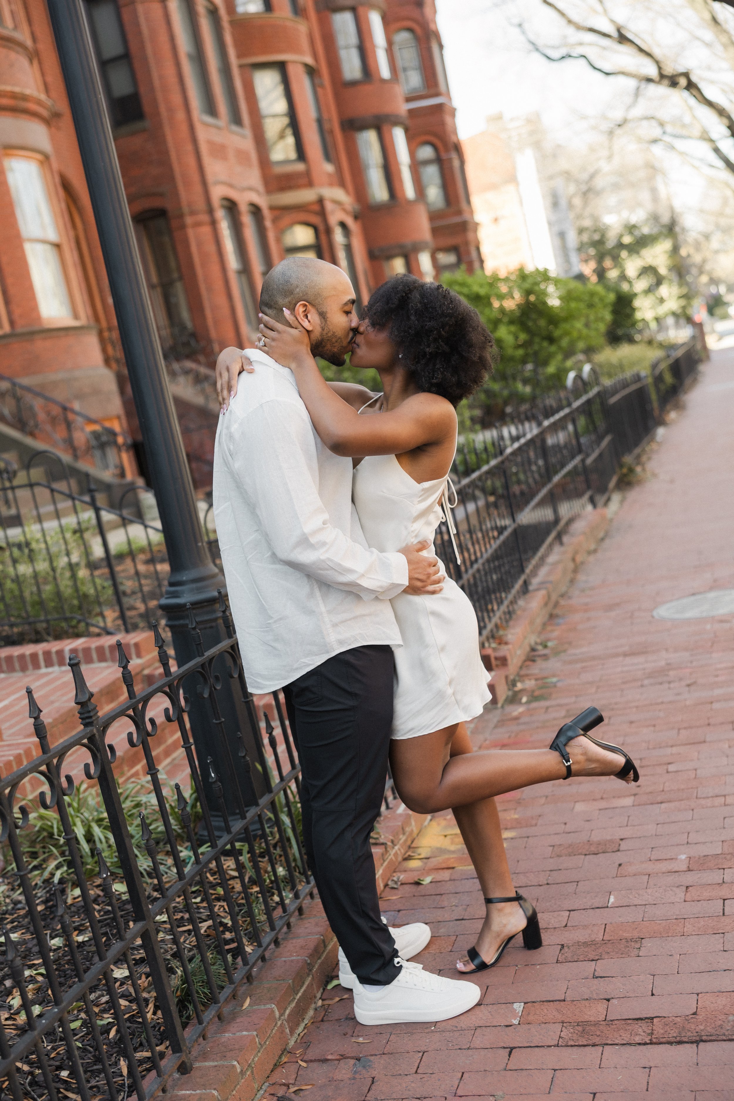 logan-circle-engagement-photos-dc-6.jpg
