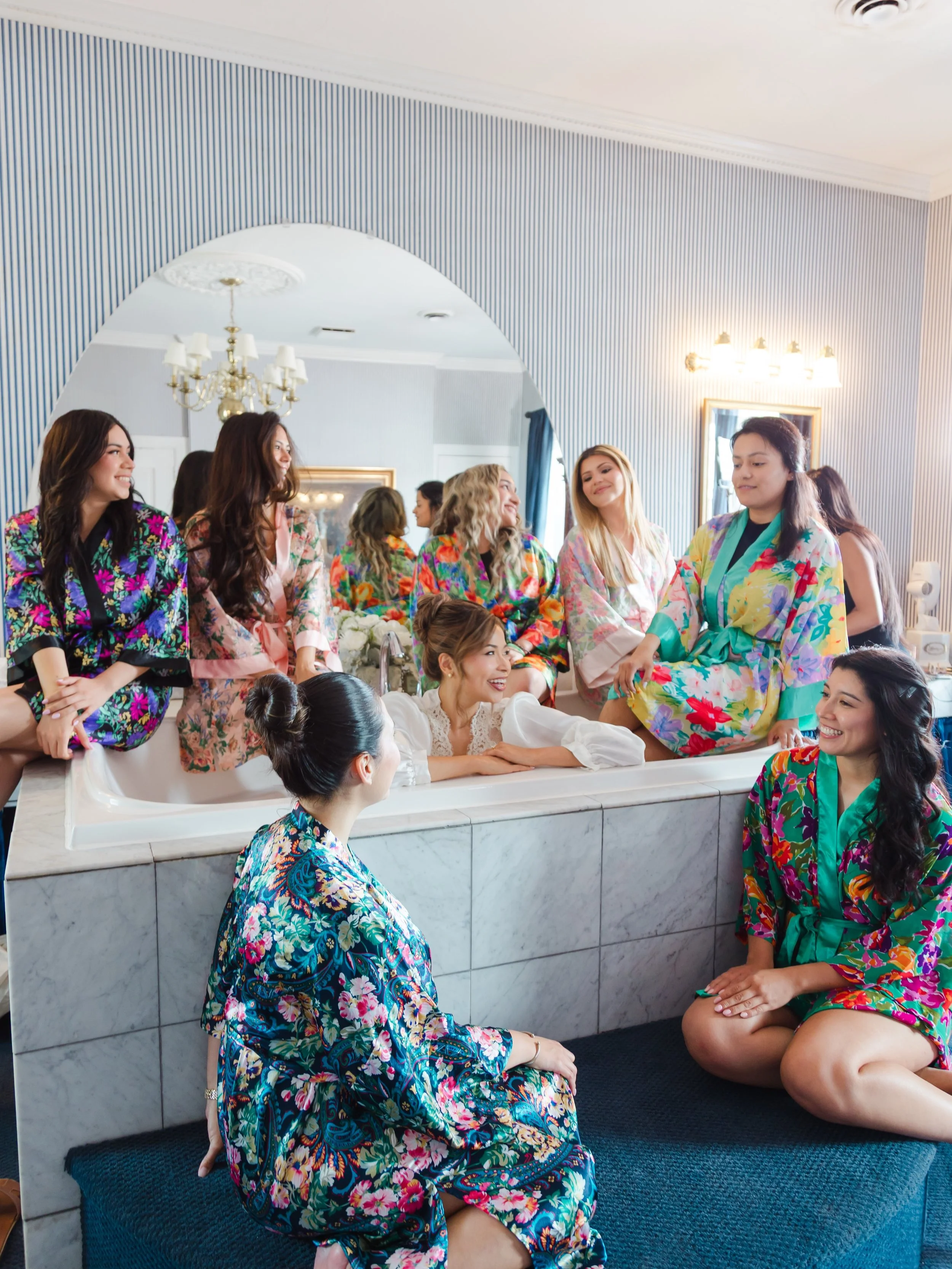 A collection of moments, details, and places that made this day special 🤍
.
.
.
.
2026 brides | wedding inspo | wedding photographer | wedding | timeless weddings | wedding details