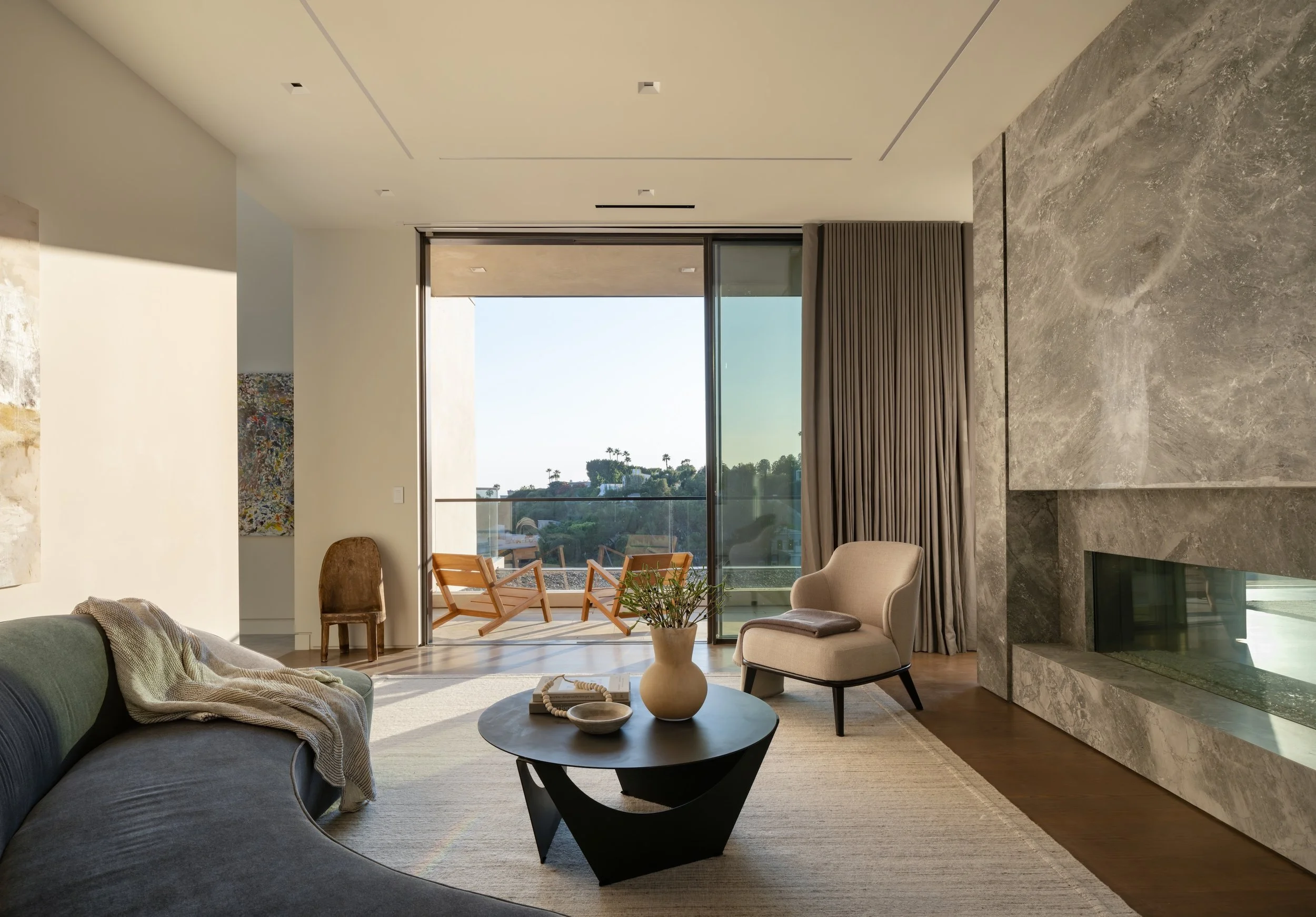 Corr-Contemporary-Homes-California-Builder-1690-Doheny-Modern-Living-Room-With-Balcony-View