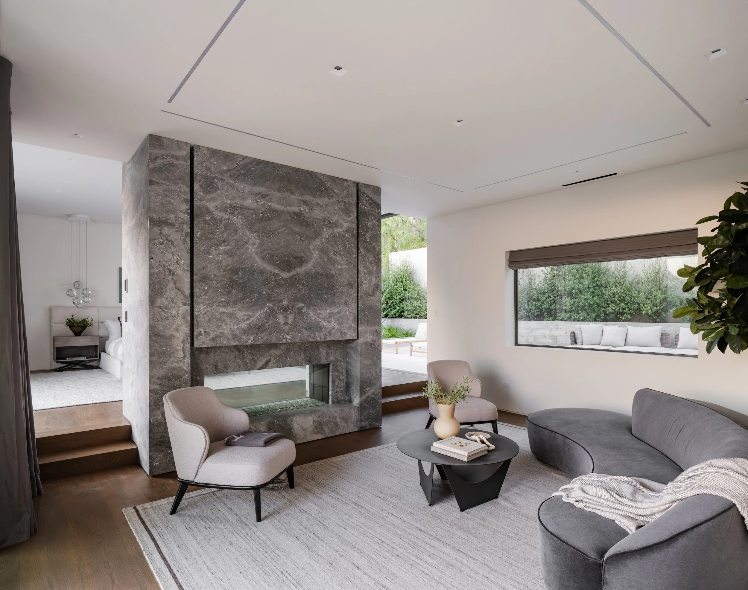 Corr-Contemporary-Homes-California-Builder-1690-Doheny-Modern-Living-Room-With-Fireplace